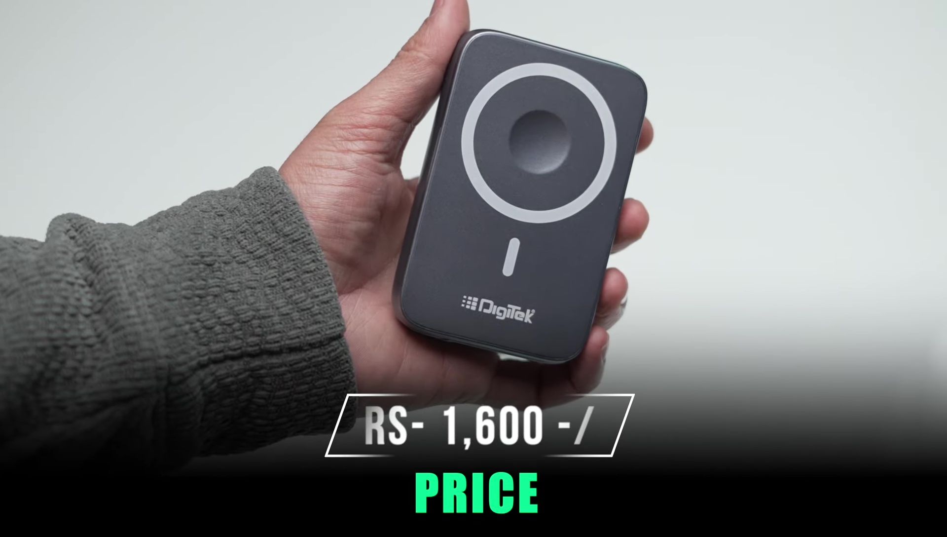 Mentioning the price range of the power bank.