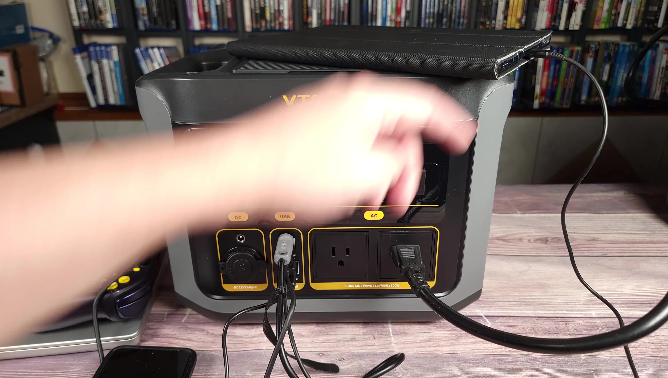 Screenshot showing the power consumption when a high-power draw device is connected.