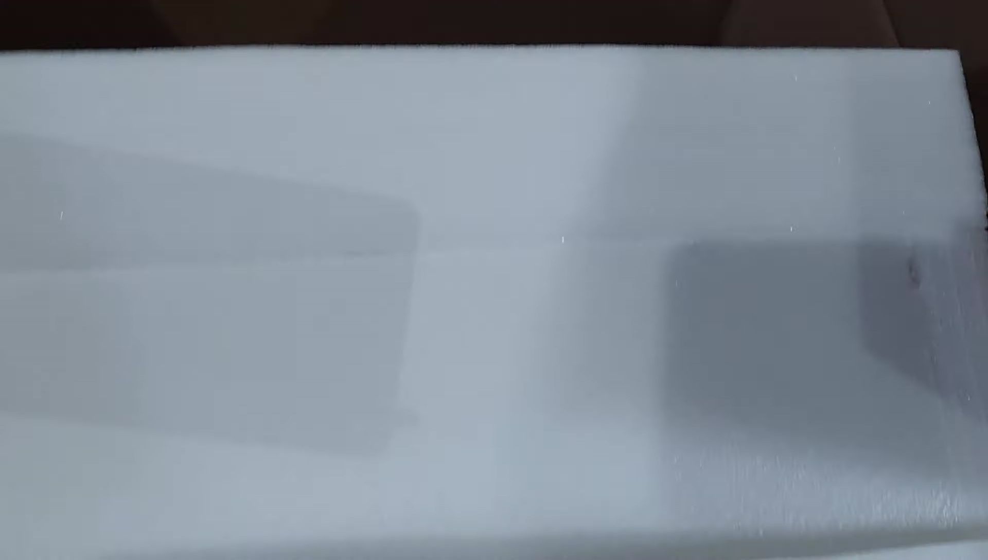 The AFERIY power station box showcasing its compatible devices.