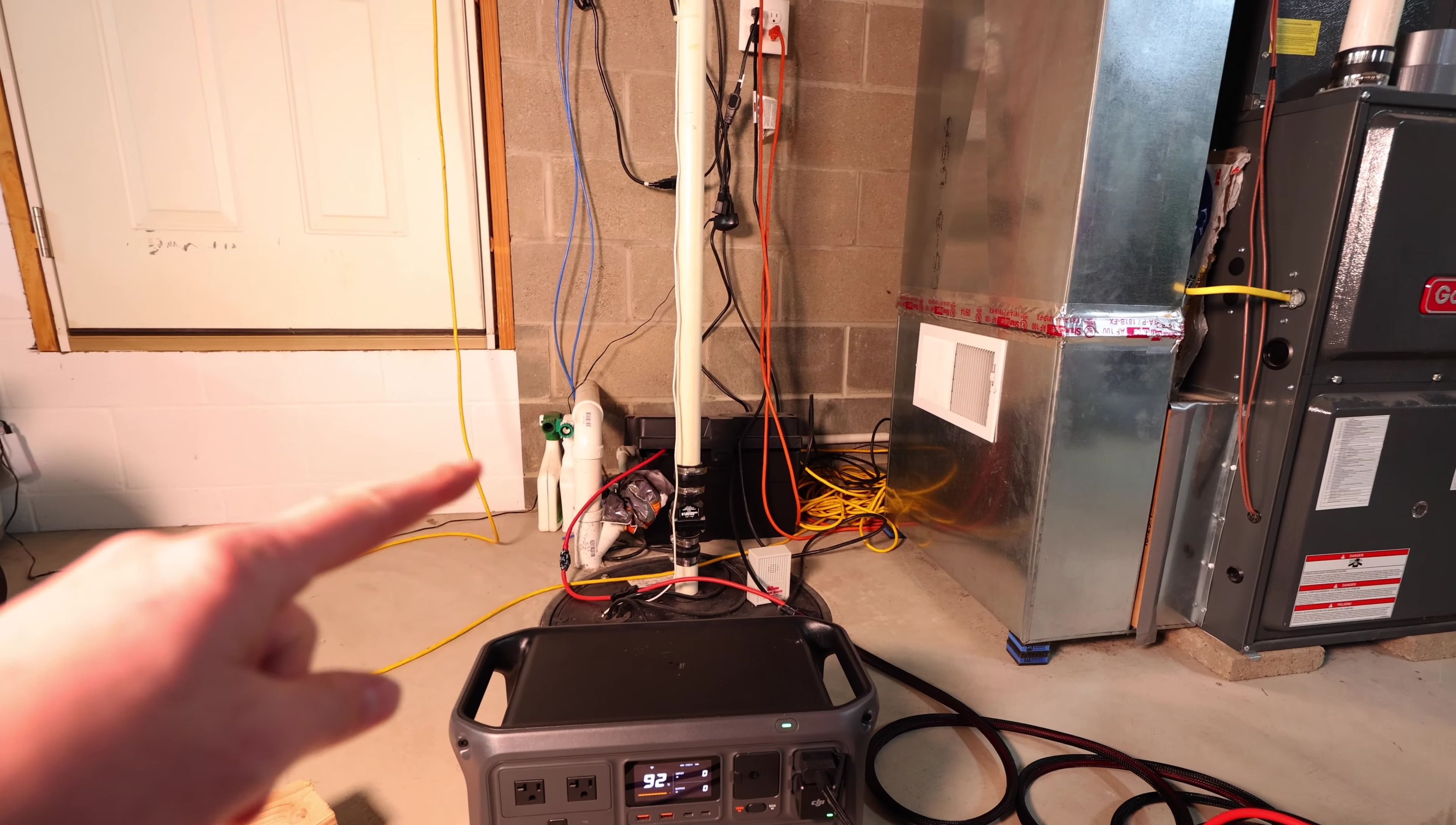 1kW Super Fast Car Charger connected to a deep-cycle battery