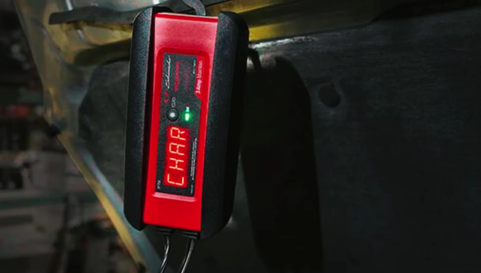 Schumacher SP1356 charger