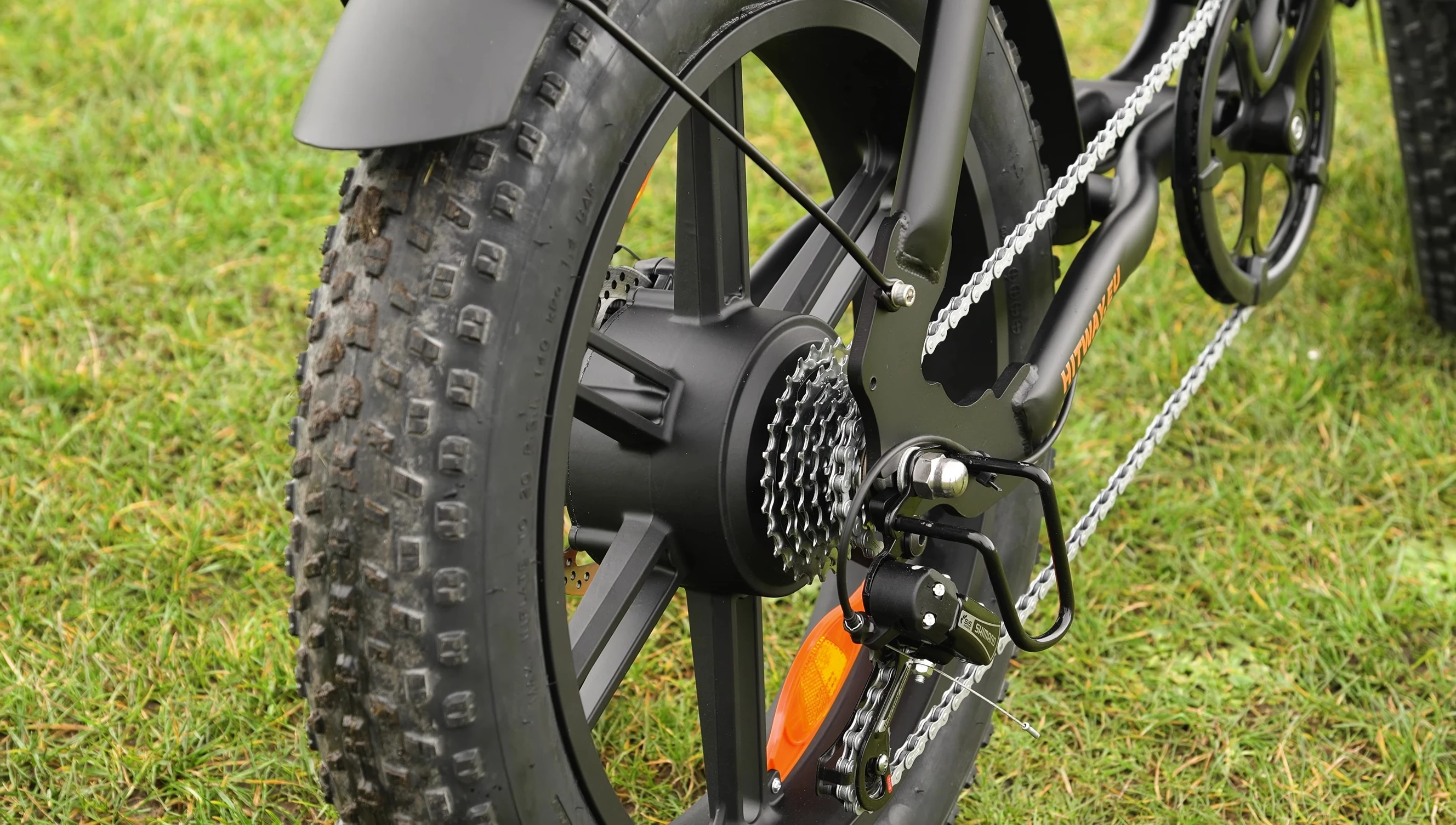 A shot highlighting the motor of the ebike.