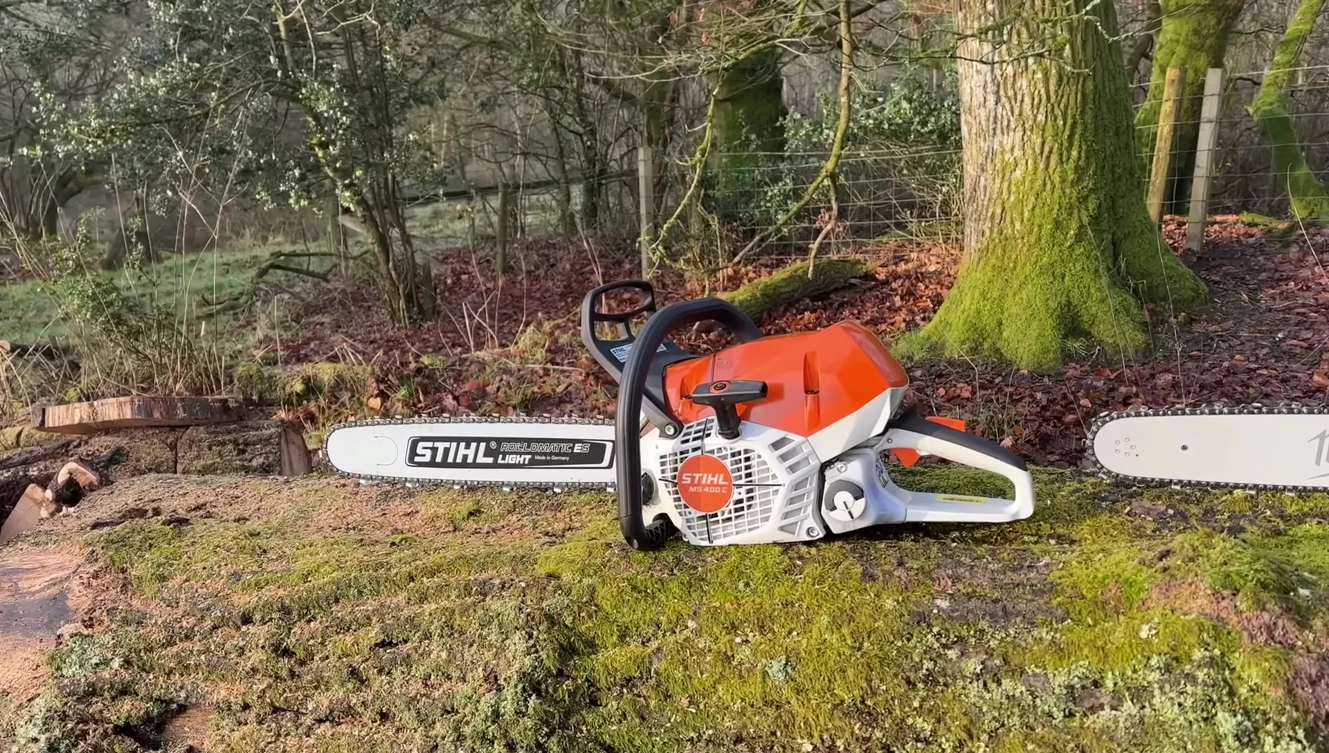 Close-up of the Stihl MS 400.1 chainsaw specifications