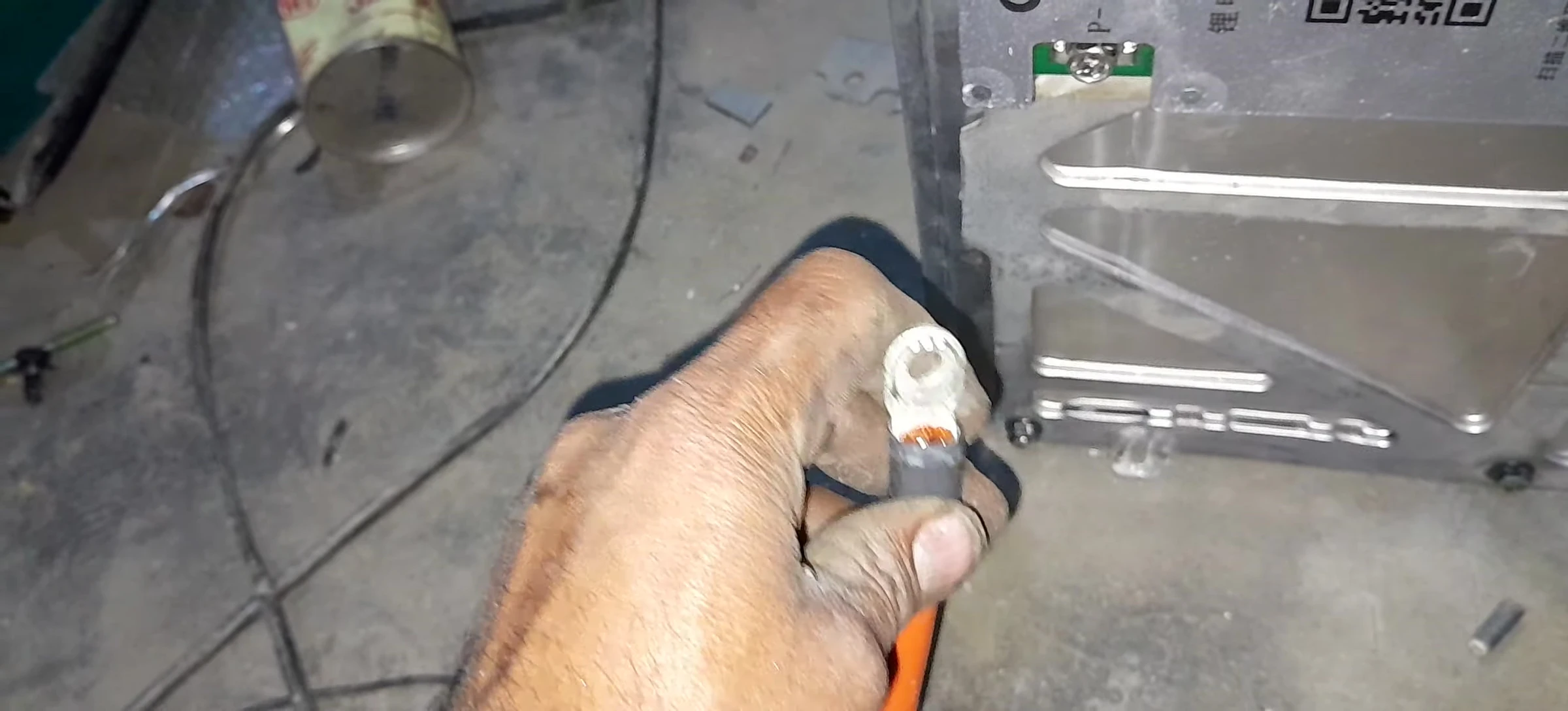 The builder stating the price of the battery wiring.