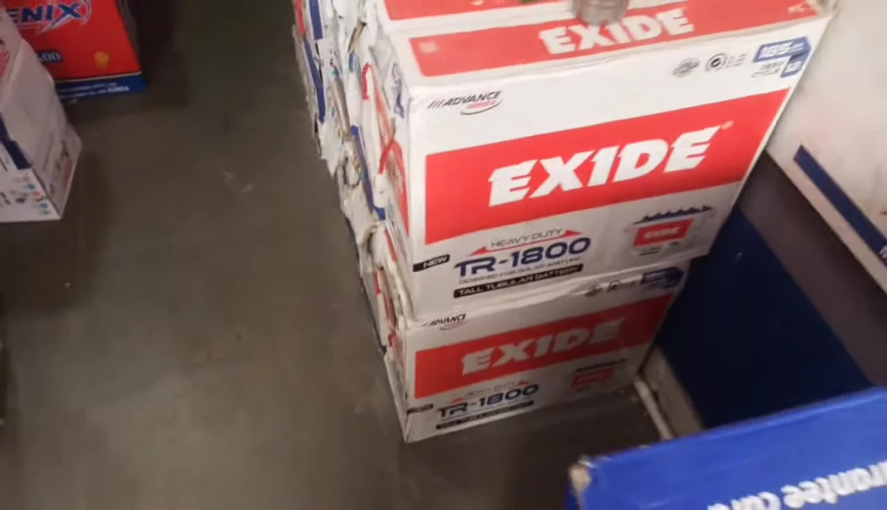 Overview of the shop and available batteries