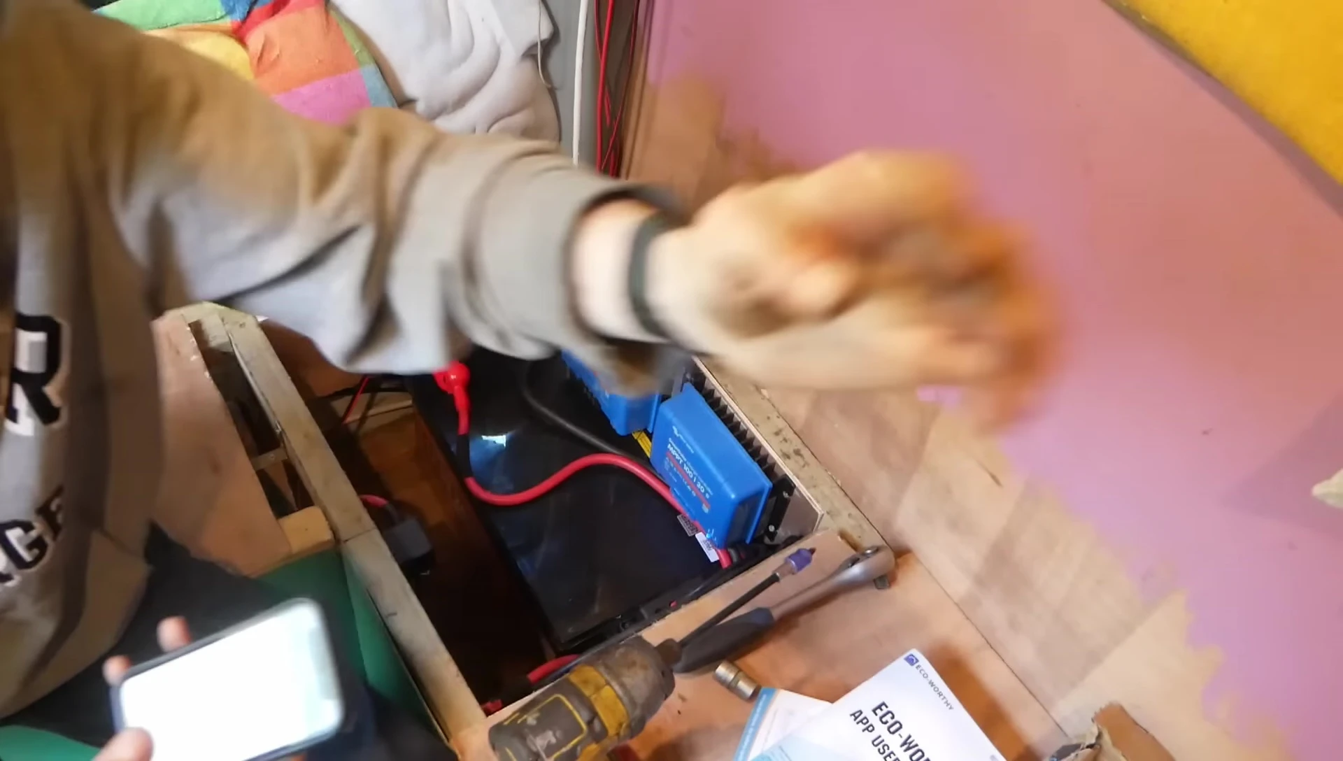 Screenshot of the Eco Worthy app showing battery stats