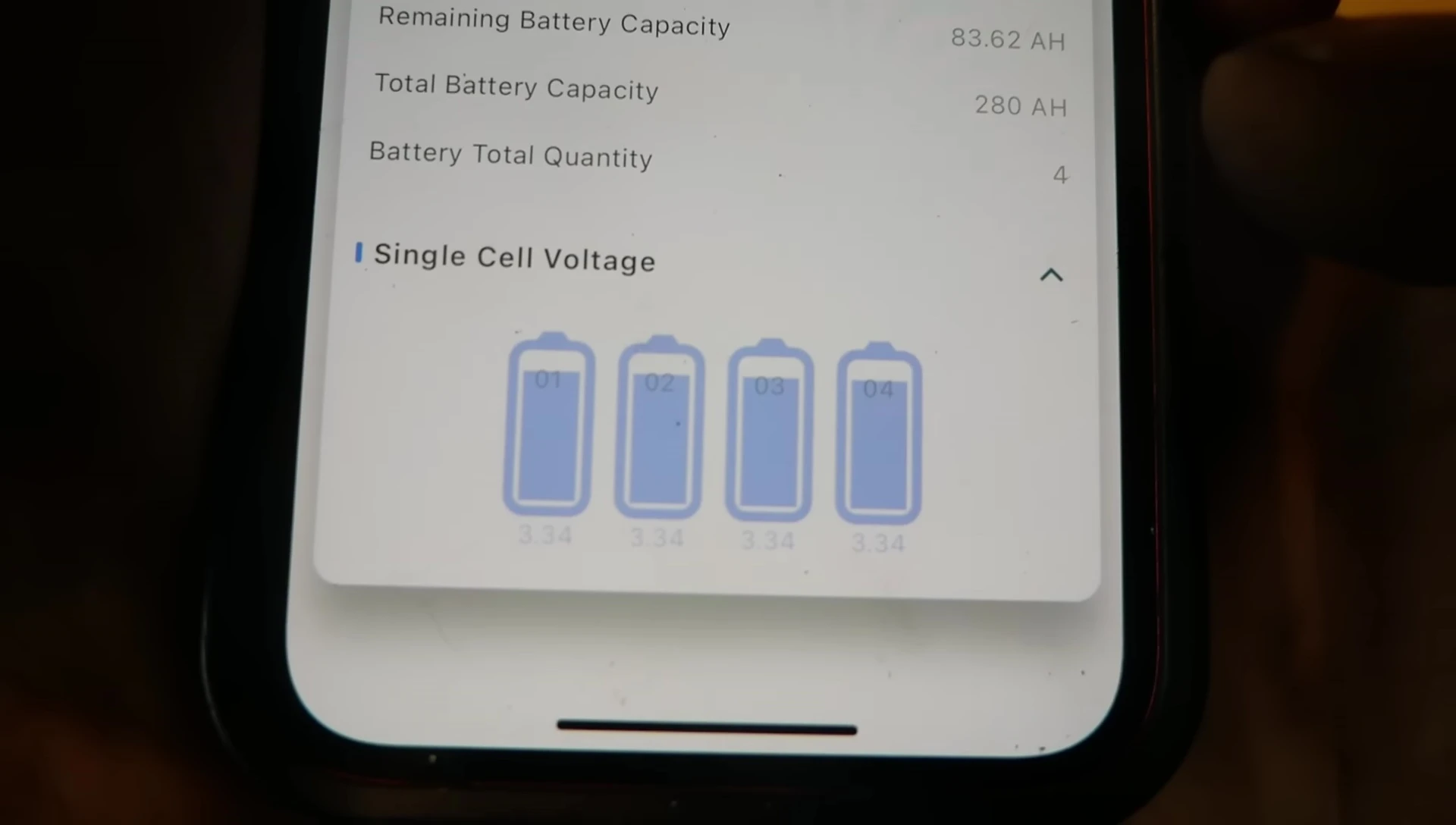 App showing individual cell voltages
