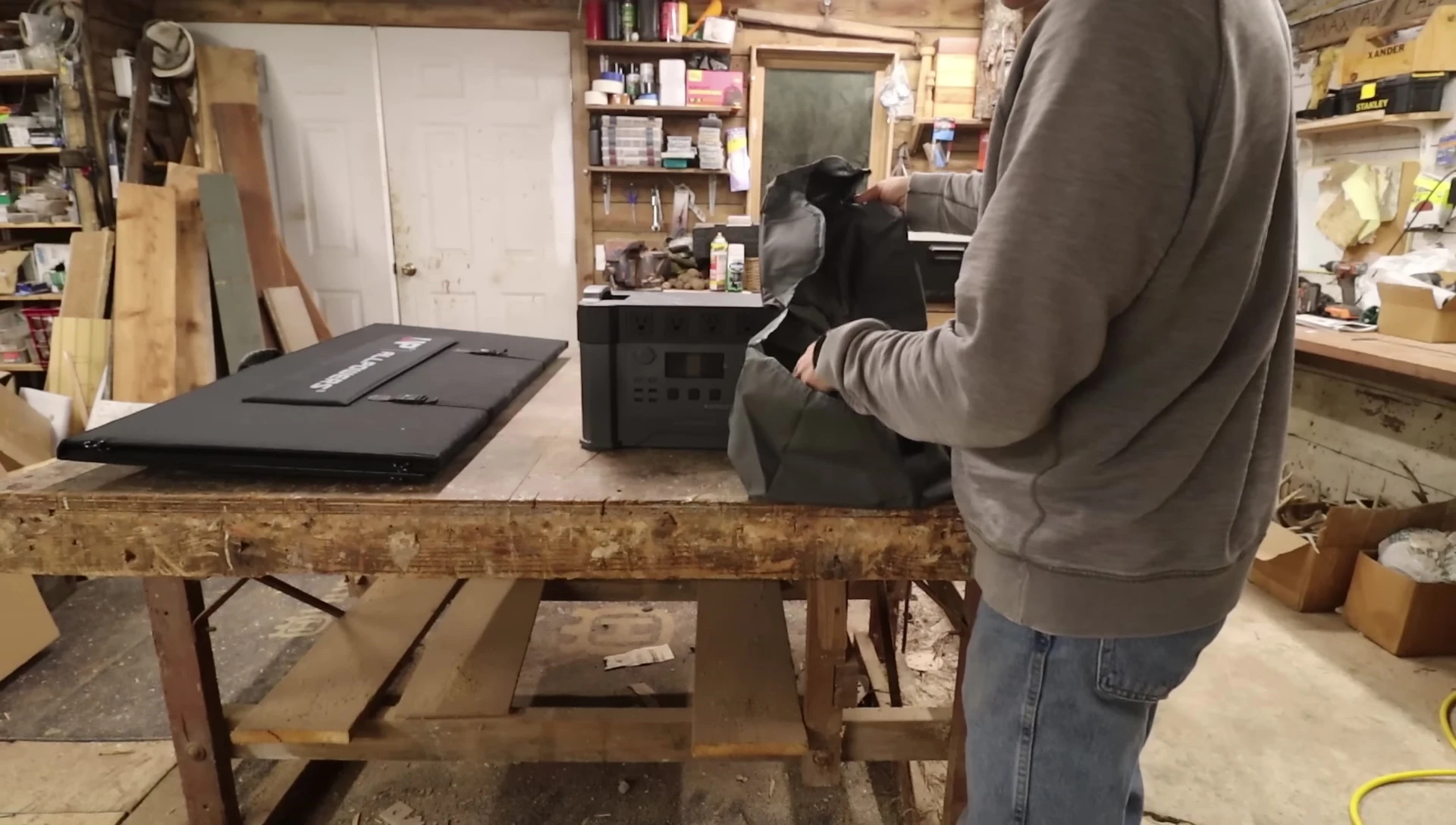 The carrying case with the power station inside.