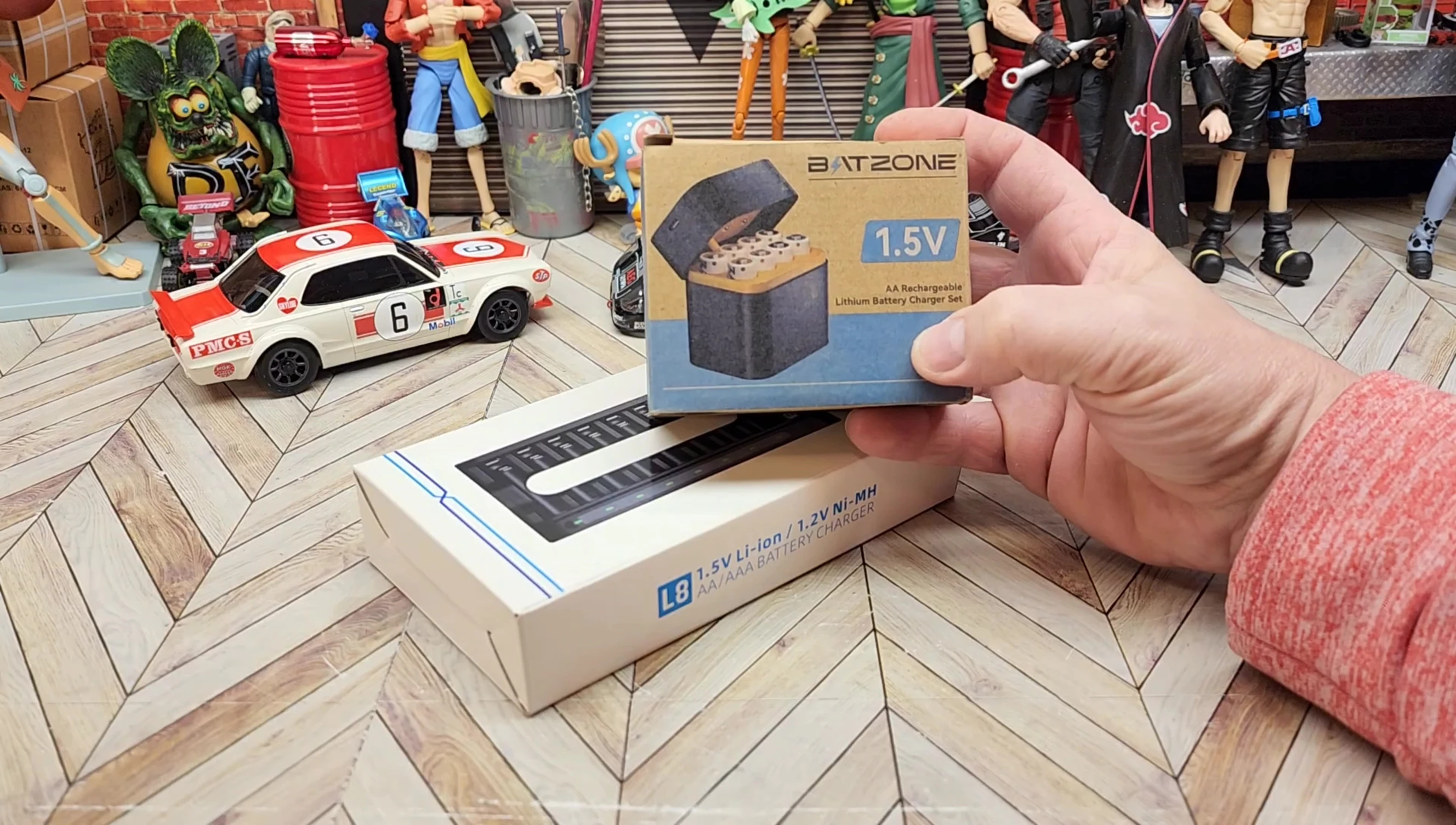 Mini-Z car