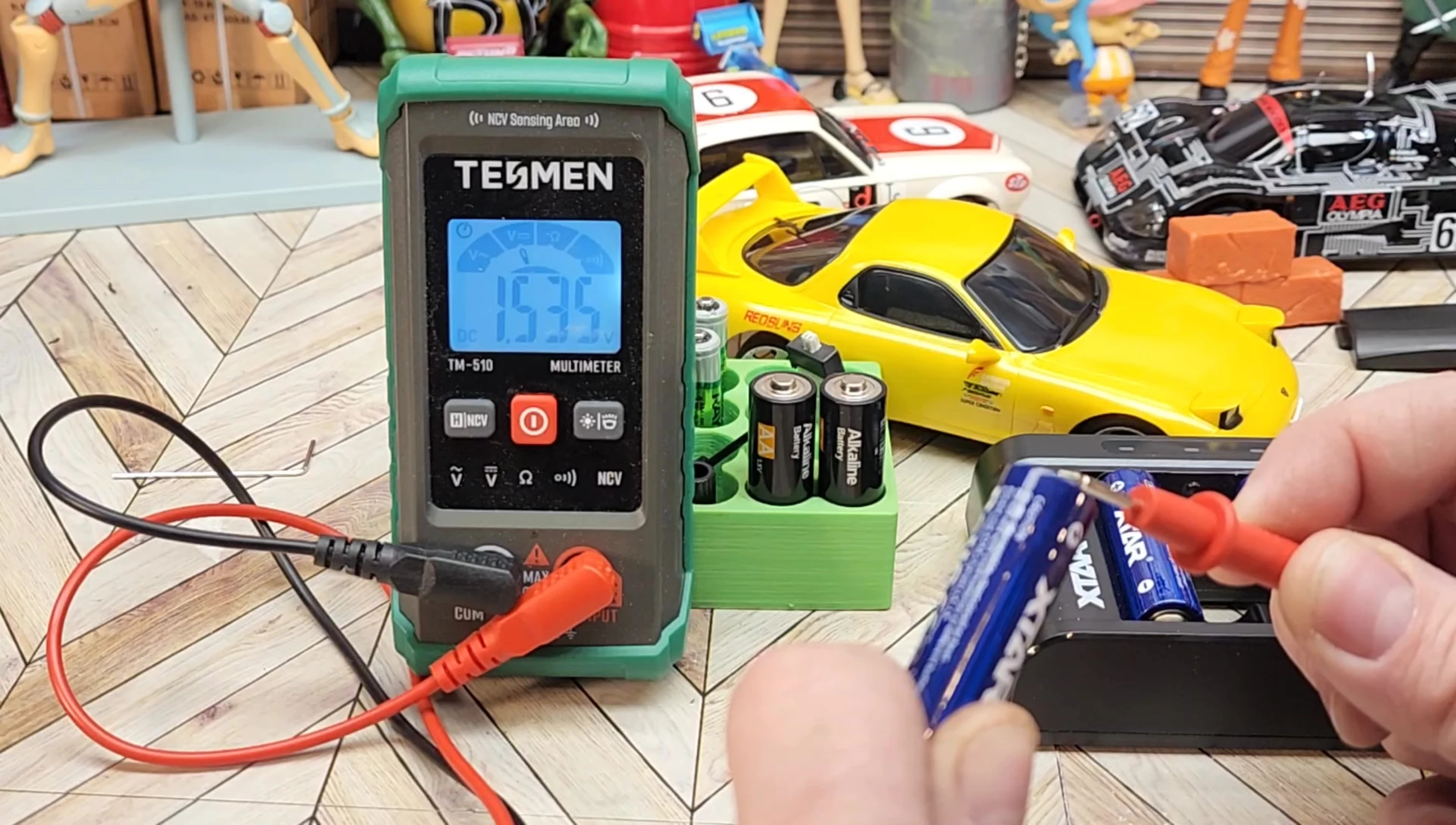 Multimeter reading voltage of Xtar Li-ion battery