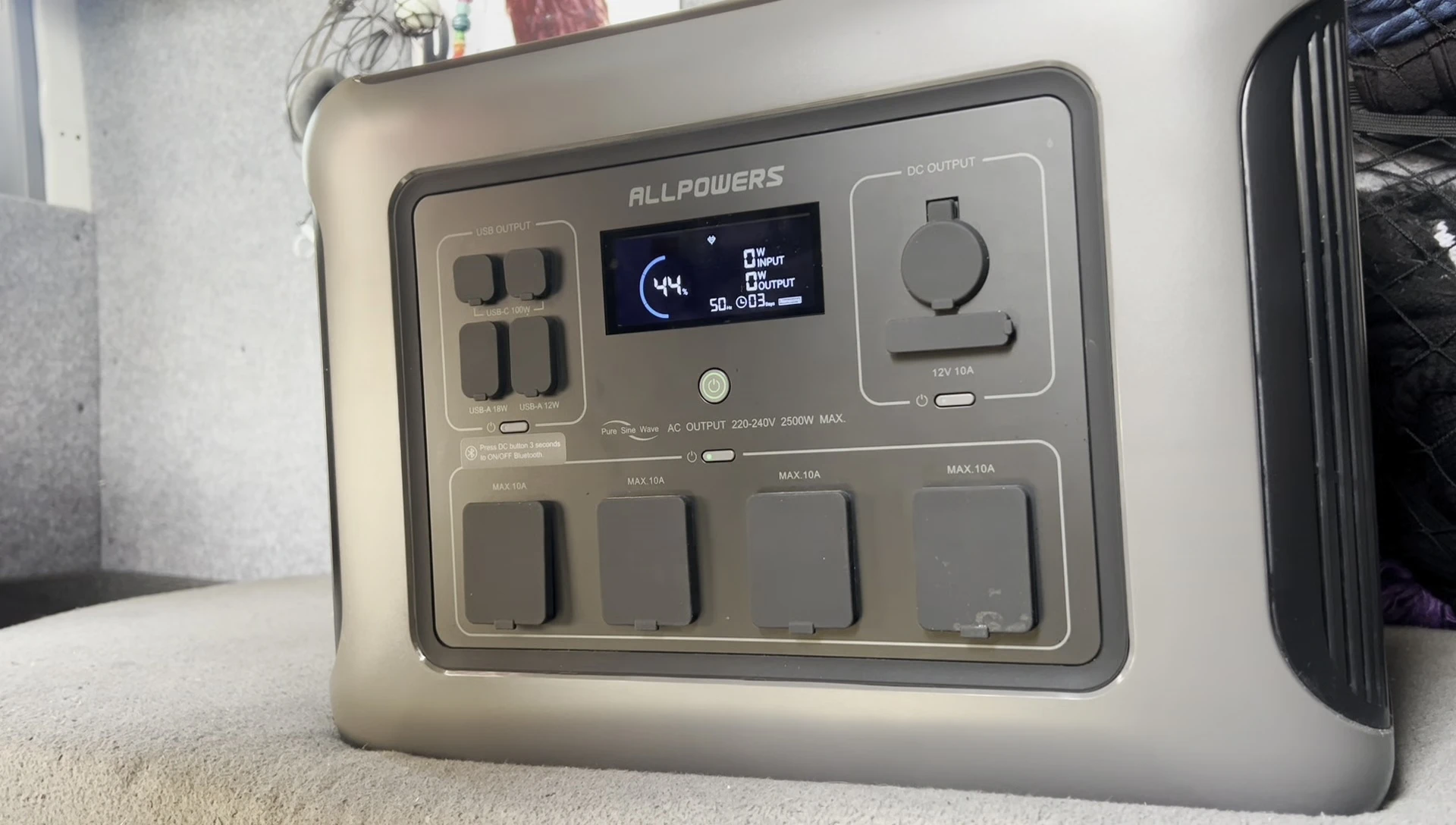 Image demonstrating the low placement of the AC outlets on the power station.