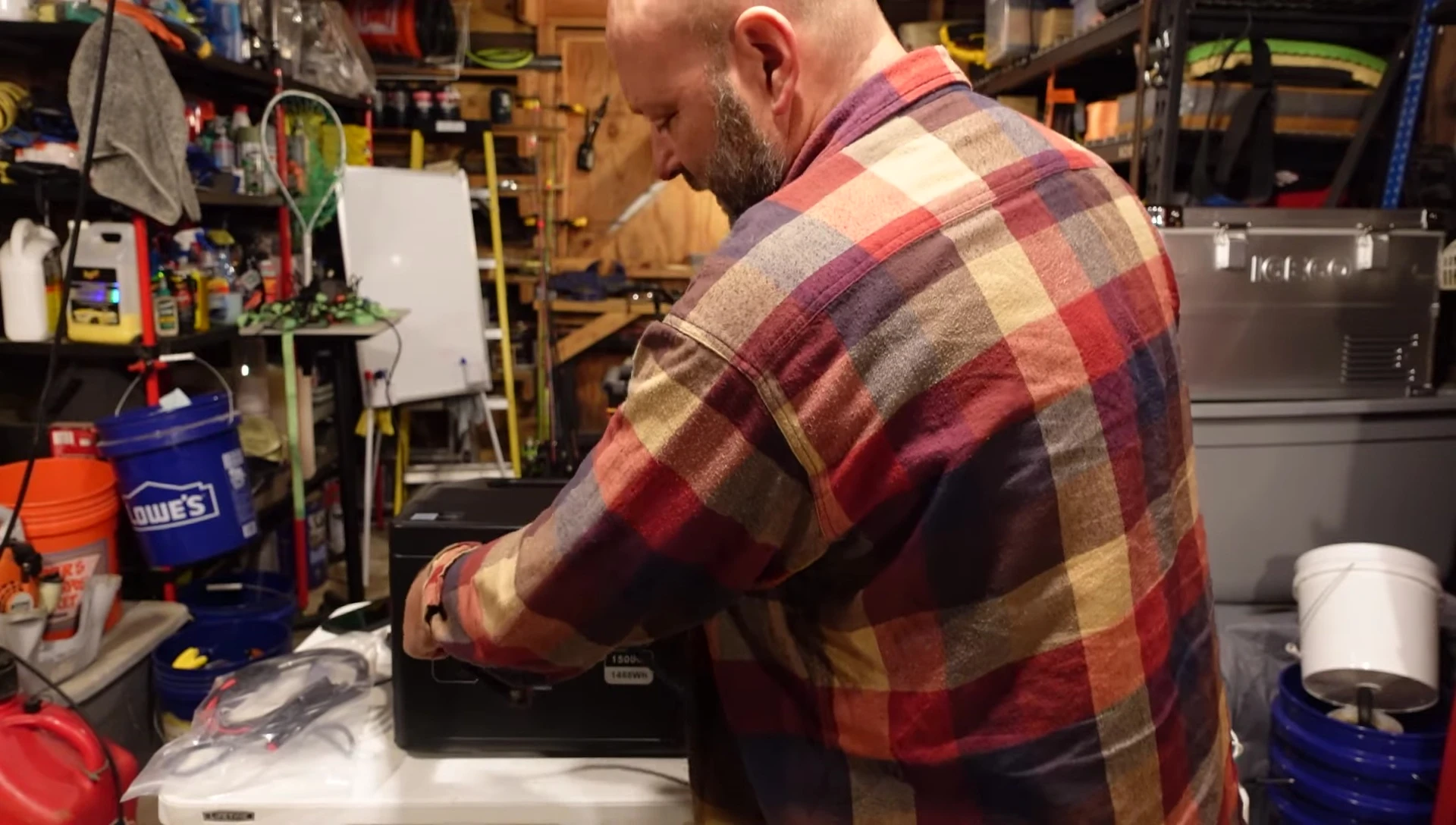 Grinder plugged into the Opus Exodus 1500 power station