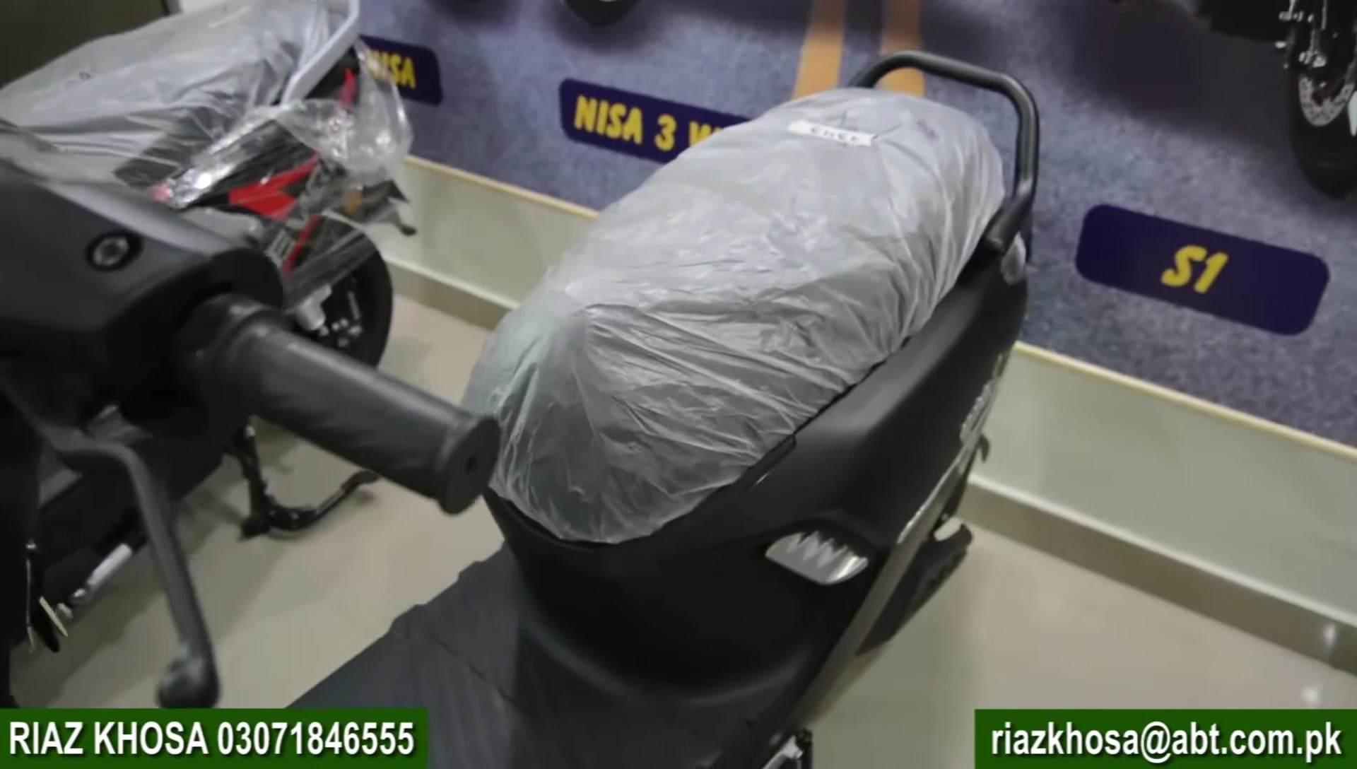 Image highlighting the bike's suitability for students.