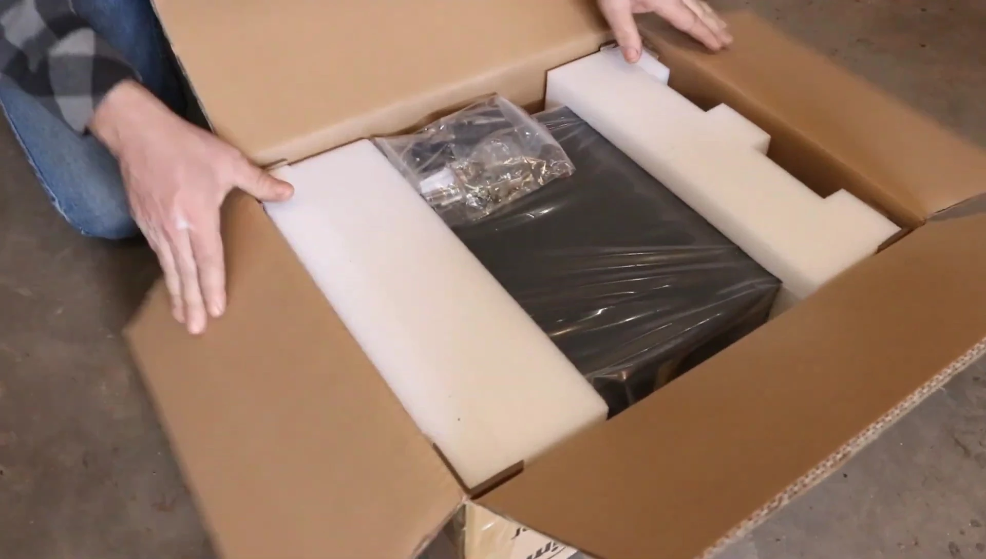 Unboxing the Lead Time Inverter Charger