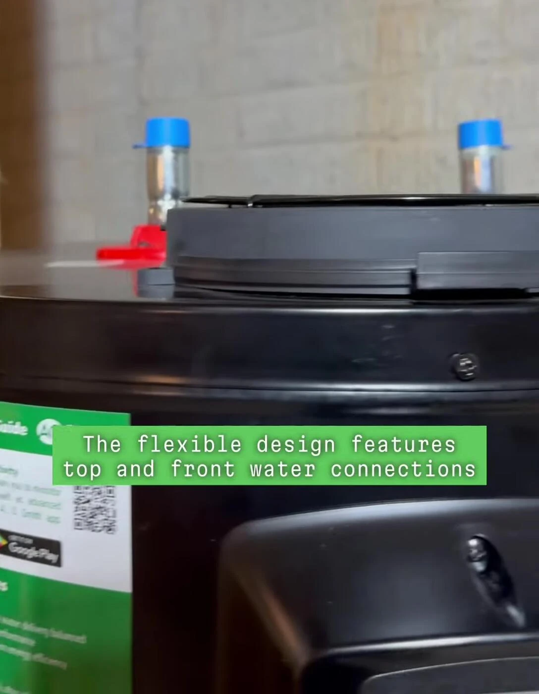 Visual demonstration of the top and front water connections.