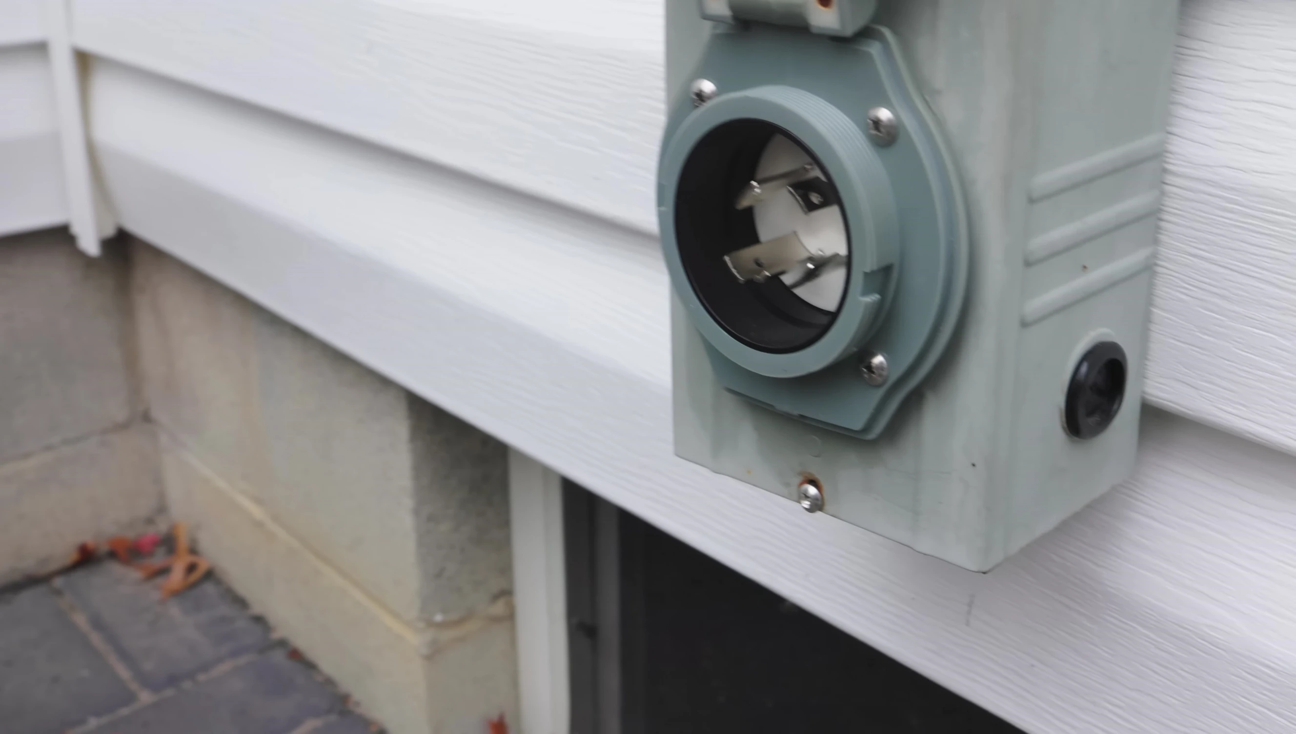 The unit connected to a transfer switch.