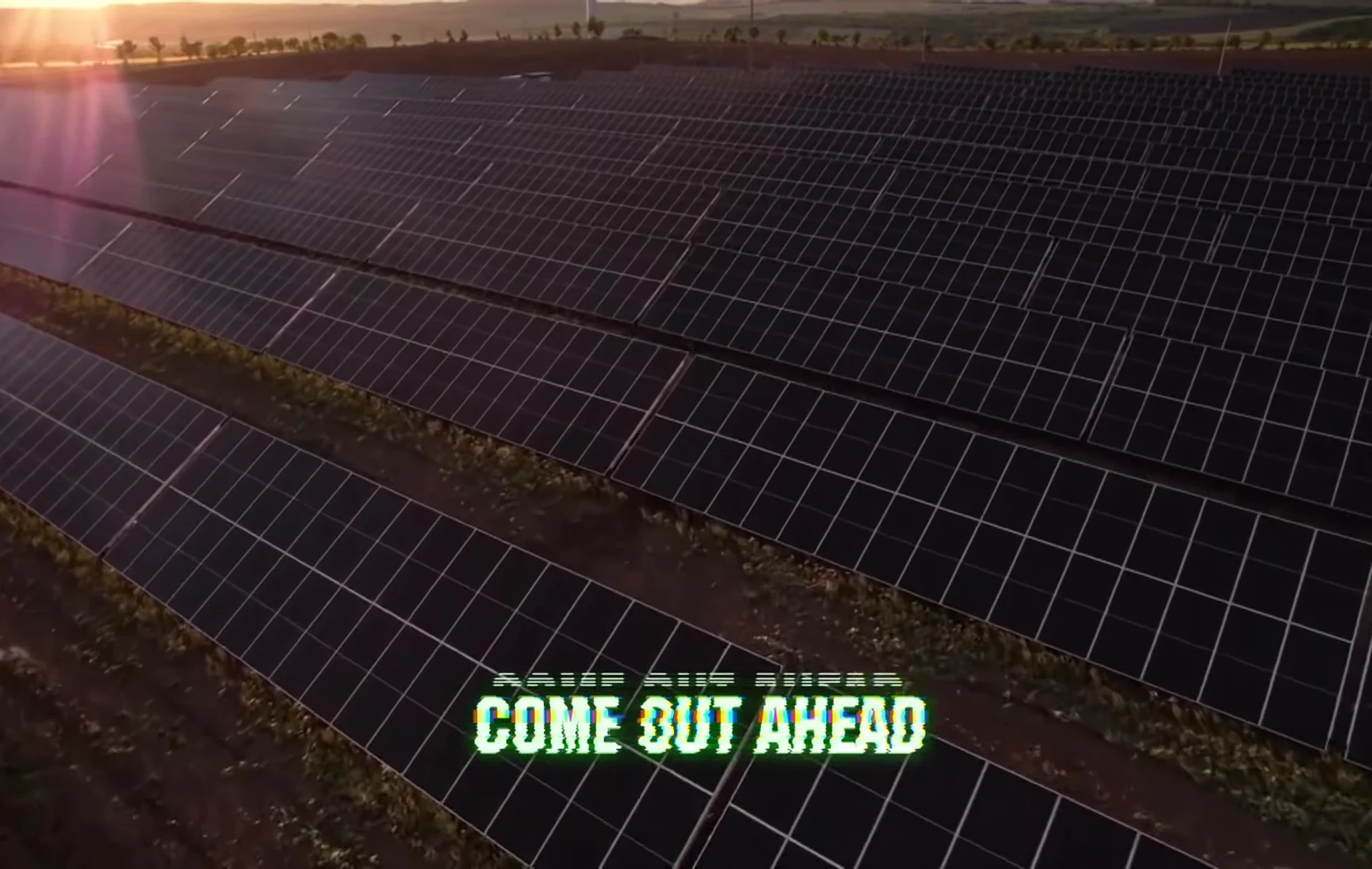 Image comparing solar panel efficiency to the Archimedes turbine