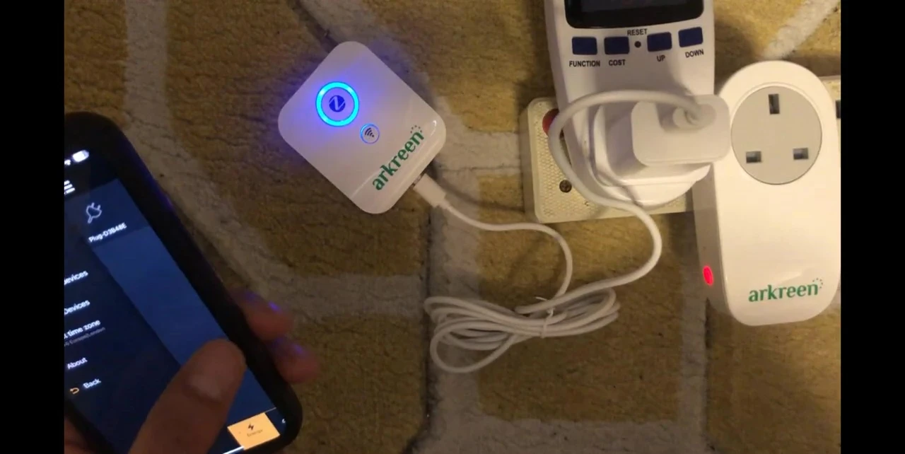 Screenshot of the SmartOwen app showing real-time power consumption.