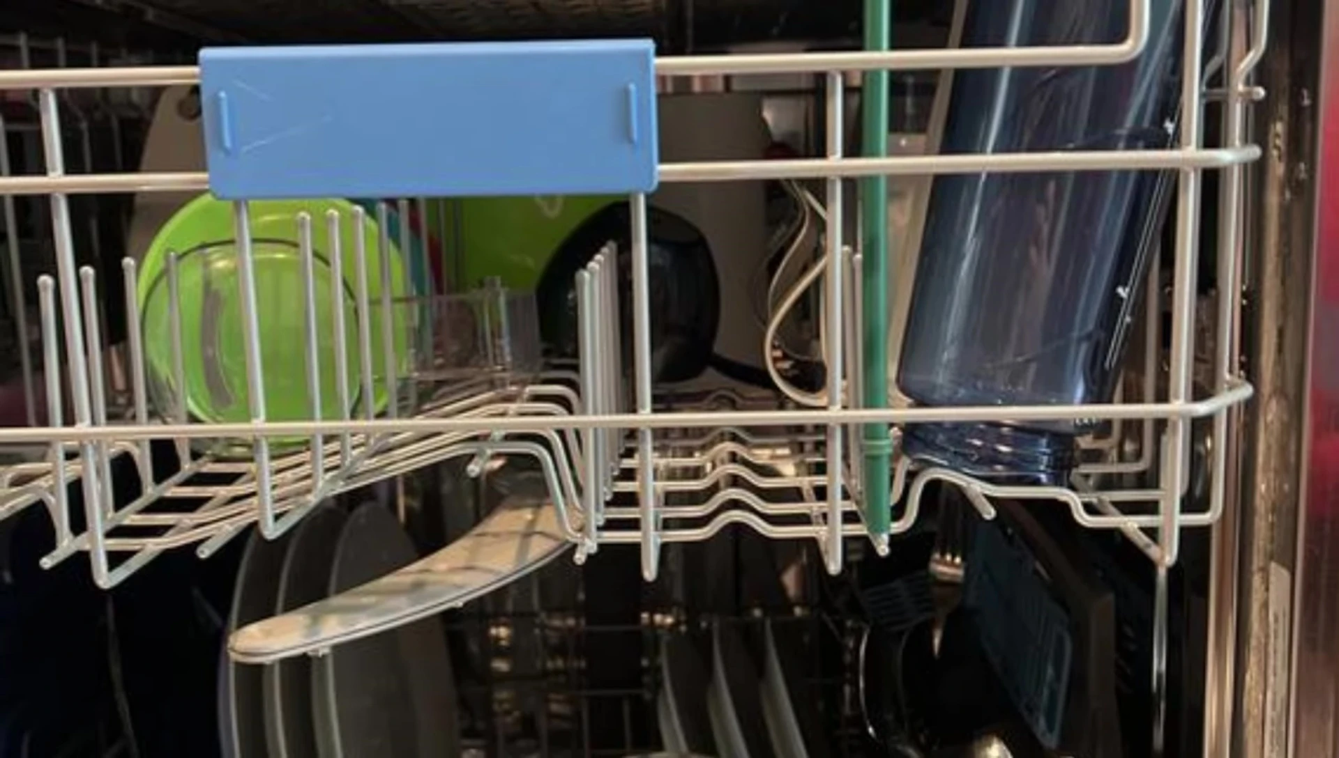 Close-up highlighting the Microband antimicrobial protection
