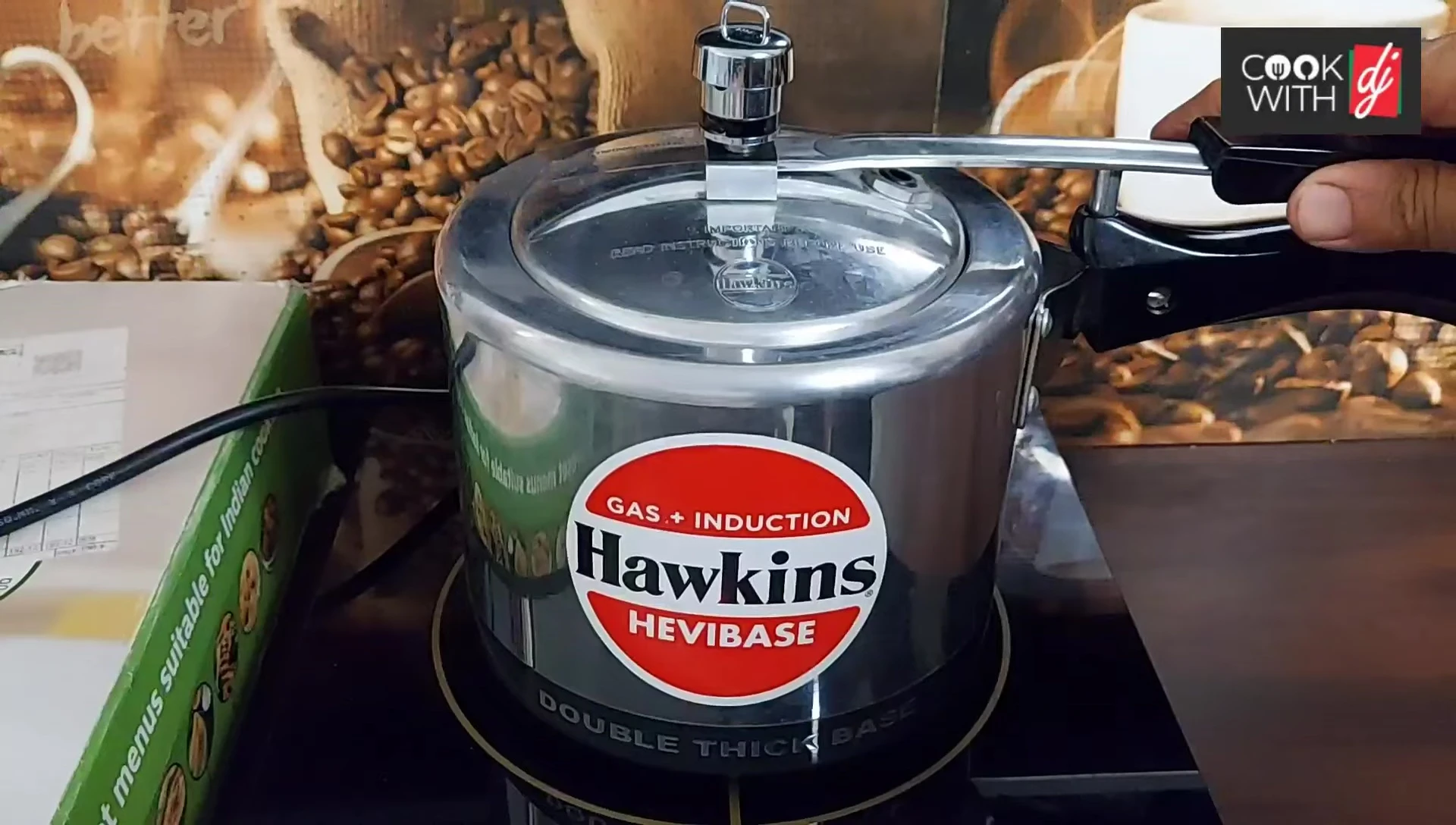 Example of an induction compatible pressure cooker