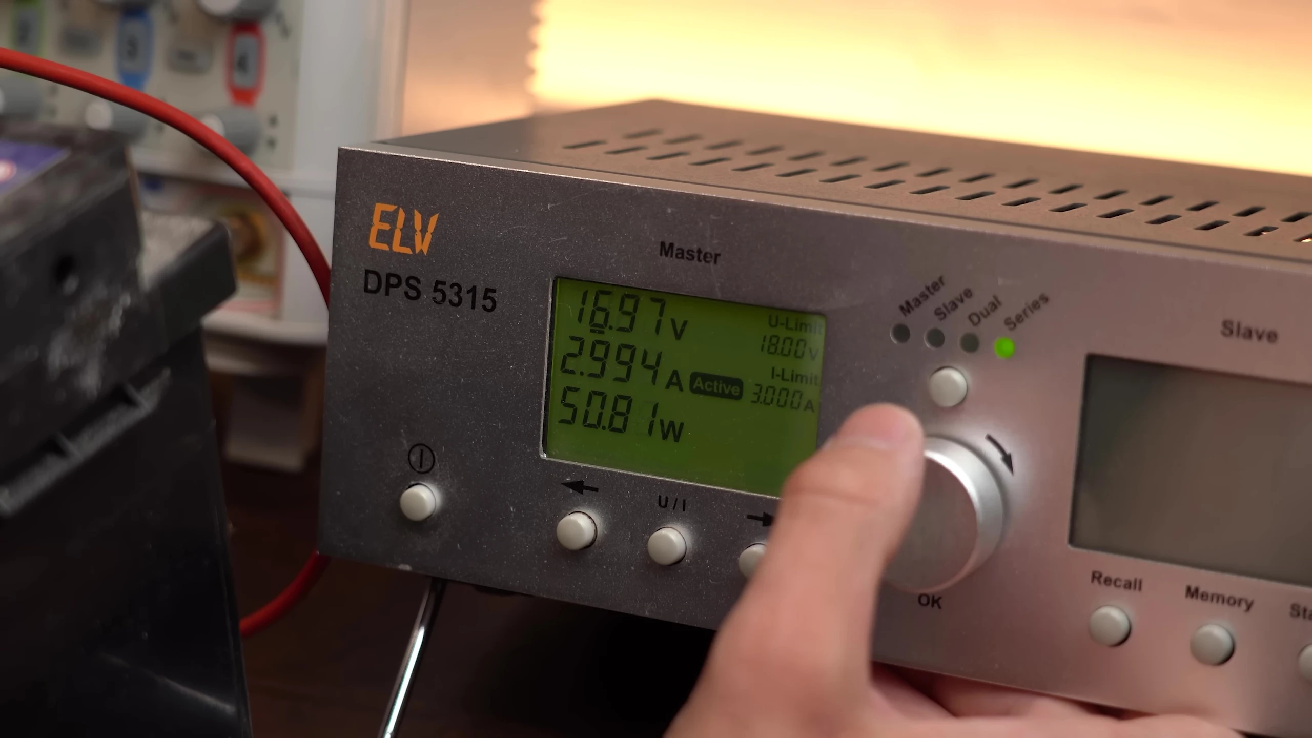 Testing the MPPT controller with a power supply.