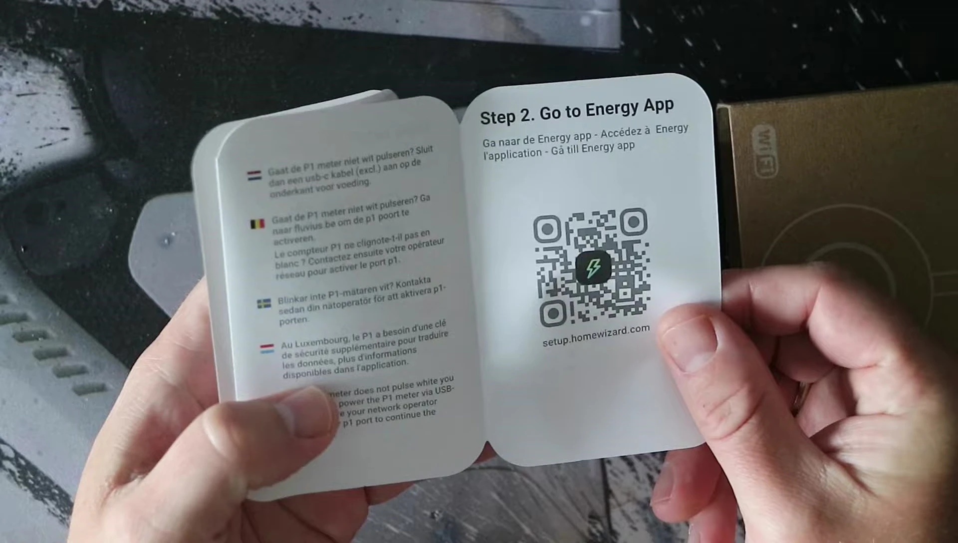Connecting the P1 meter to the smart meter.