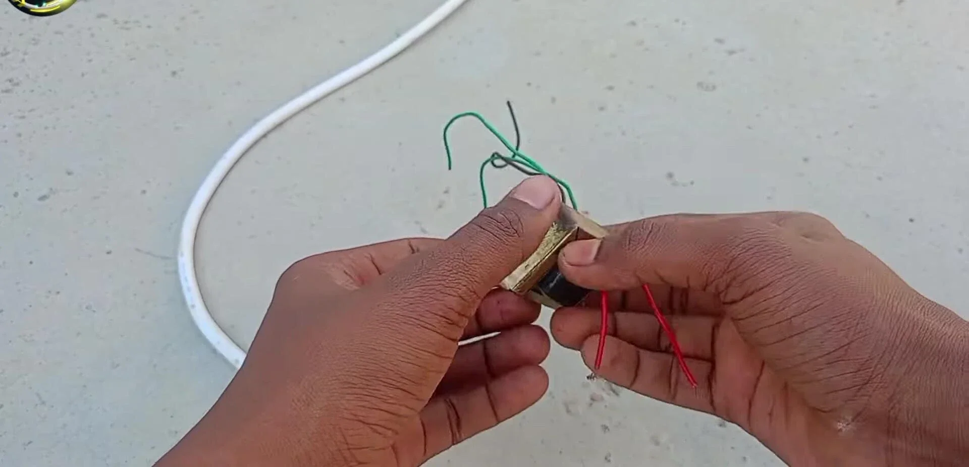 DIY Powerful Wind Turbine: A Comprehensive Guide to Building Your Own