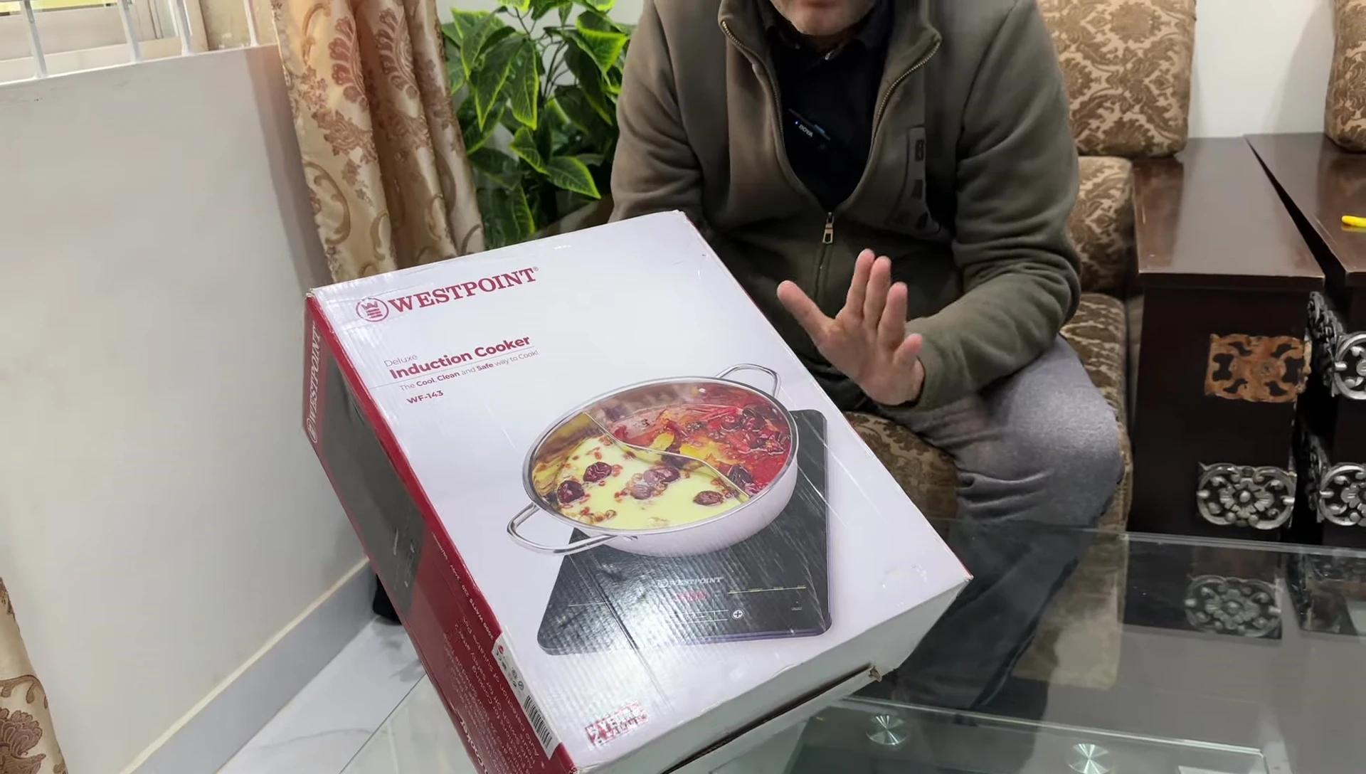 Cooker being unboxed