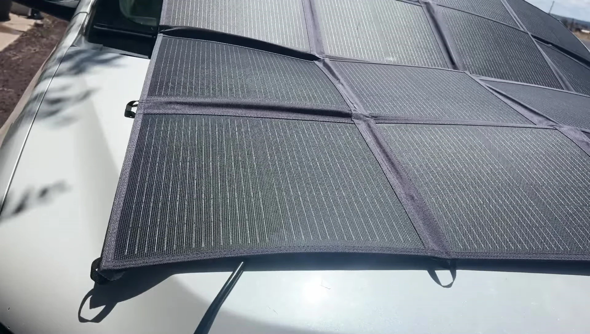 Connecting the MC4 connectors and XD60 adapter to the Renogy solar blanket.
