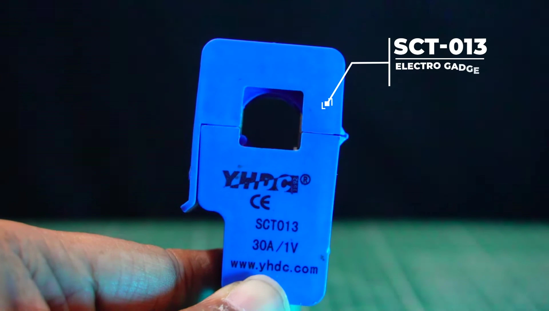 SCT013 current sensor