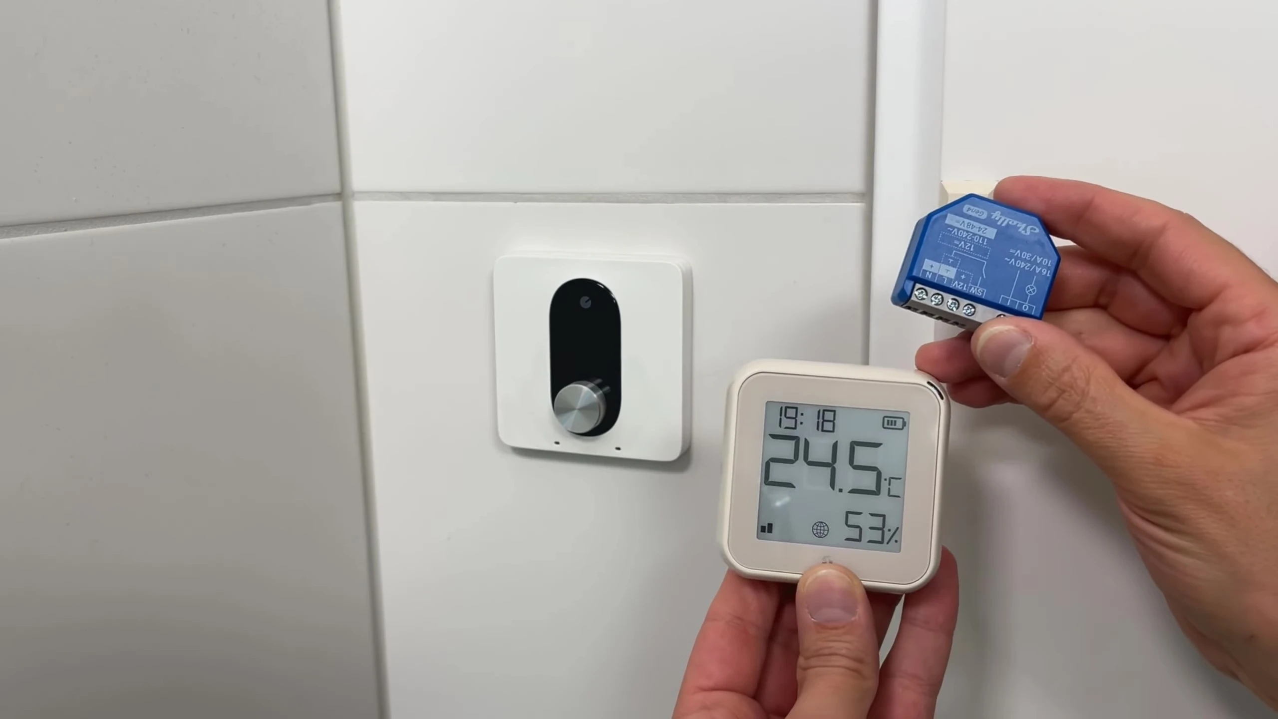 Image showing the older Shelly temperature control setup.