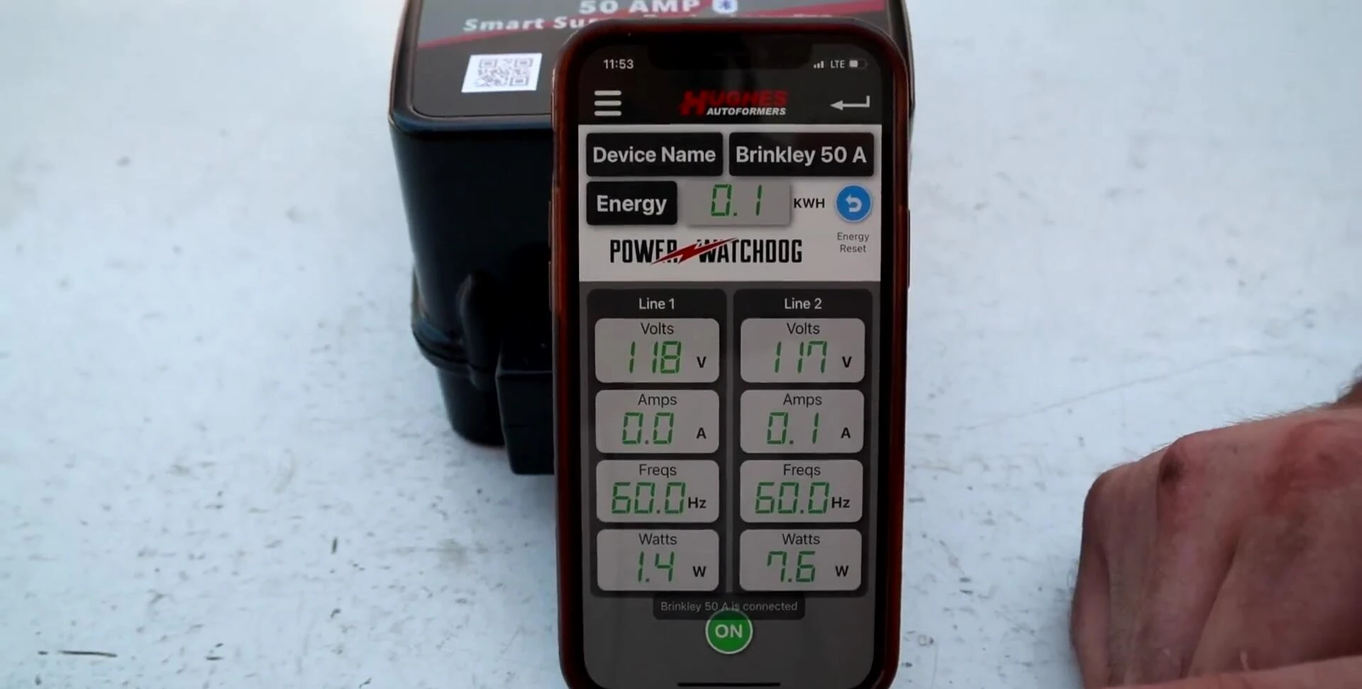 App screen showing real-time power data