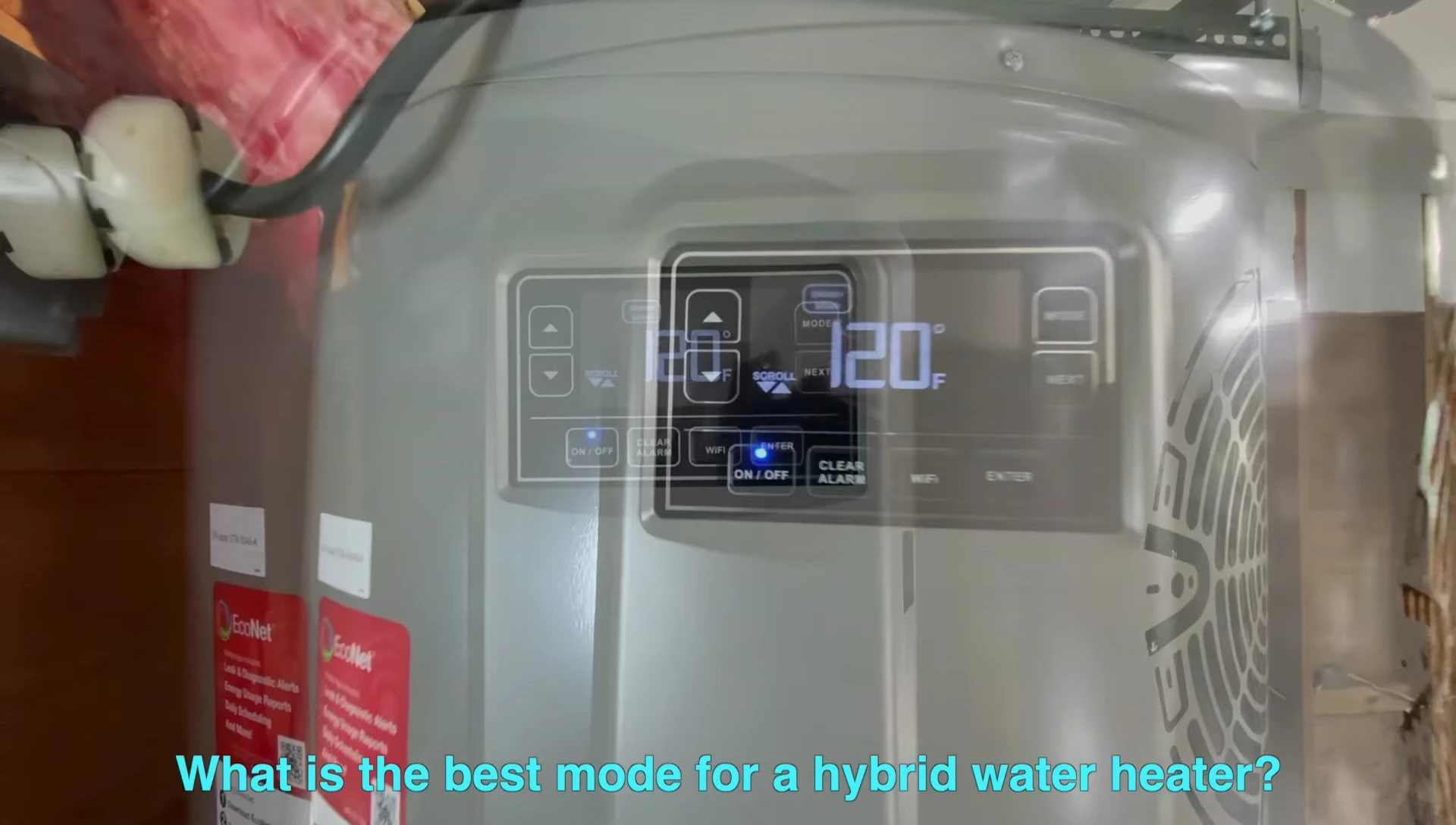 The presenter explaining the operating modes of the water heater