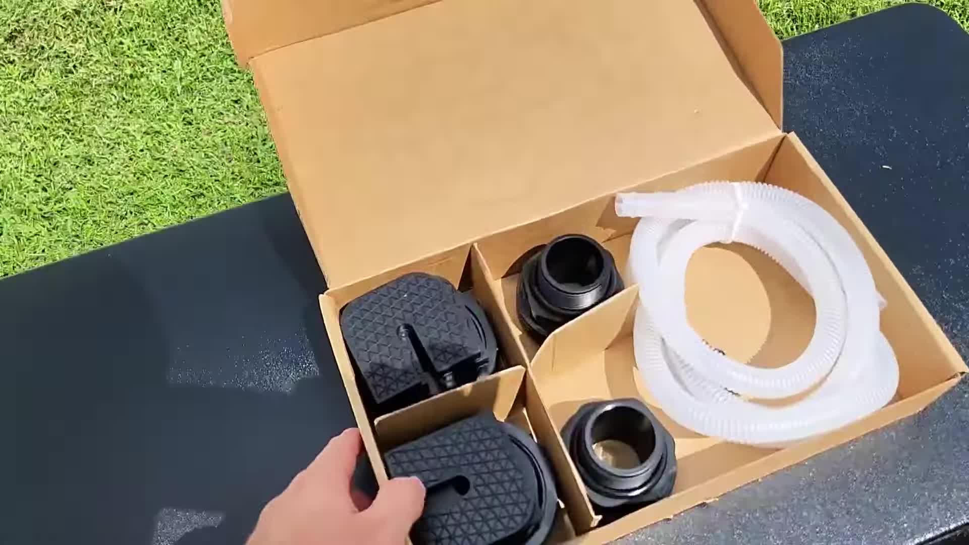 Close-up of the accessories included with the heater