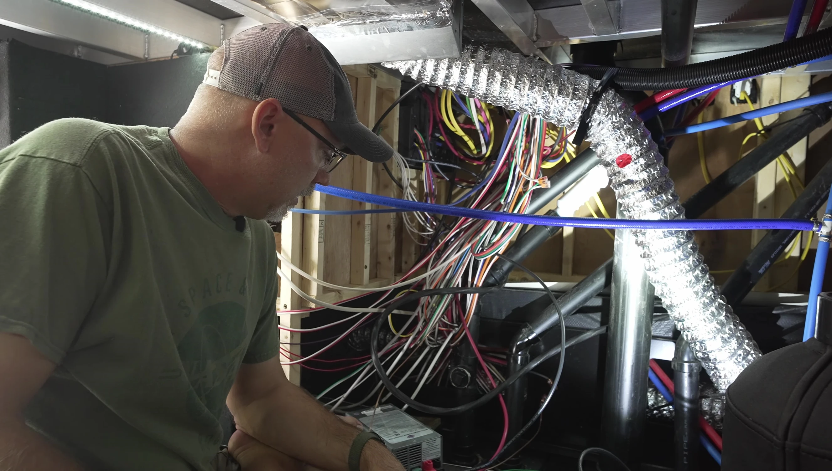 Screenshot of the new battery being installed.