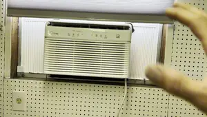 Midea 12000 BTU Smart Inverter Window AC Unit Review: Heat, Cool & Dehumidify