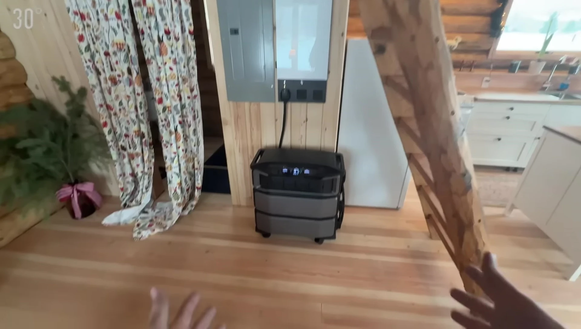 Screenshot showing the EcoFlow Delta Pro Ultra power station.