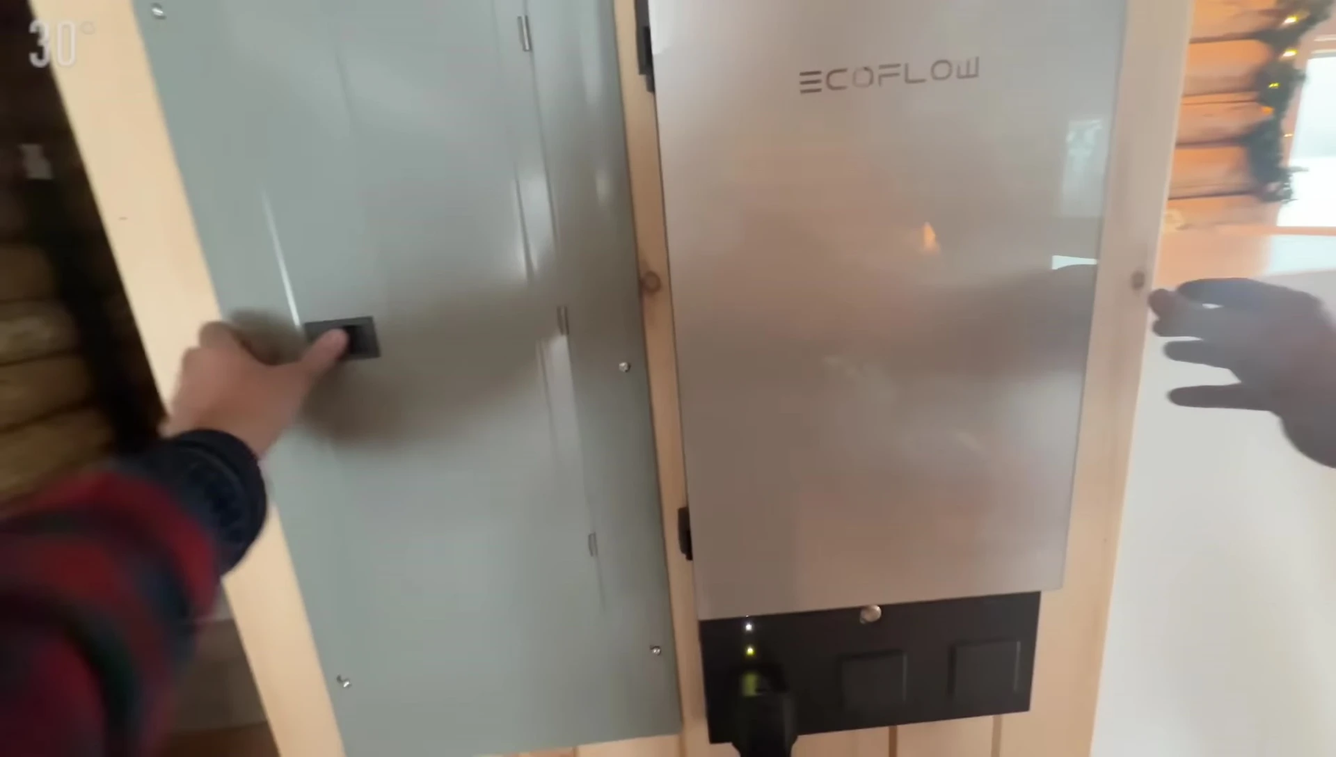 Image of the EcoFlow smart panel interface.