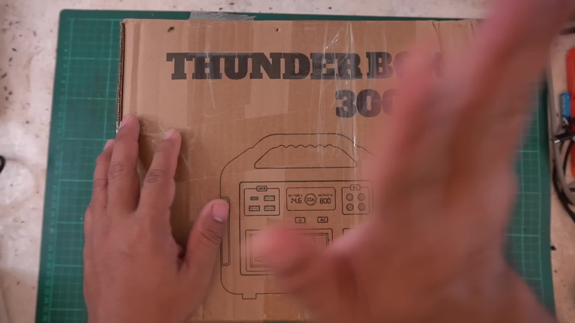 Unboxing the Thunderbox 300 Lite