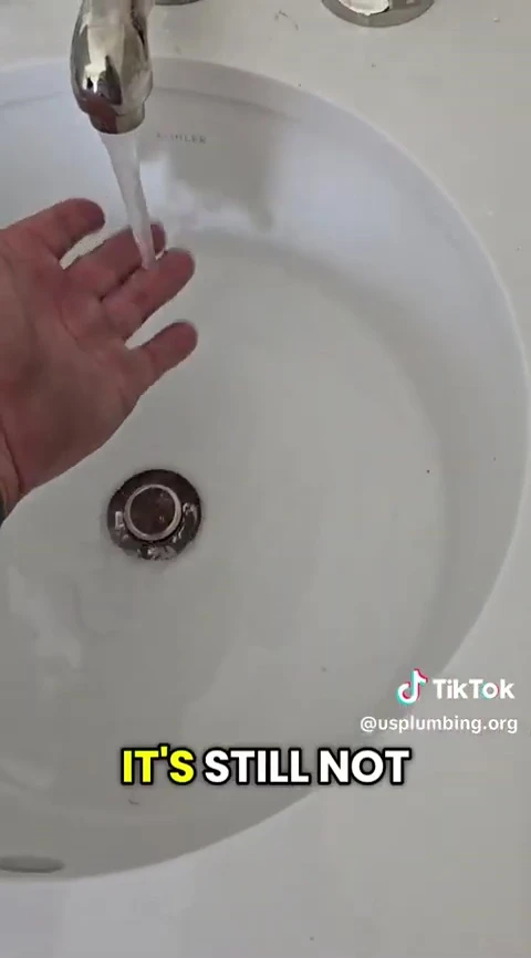 Water temperature still not hot after one minute of running.