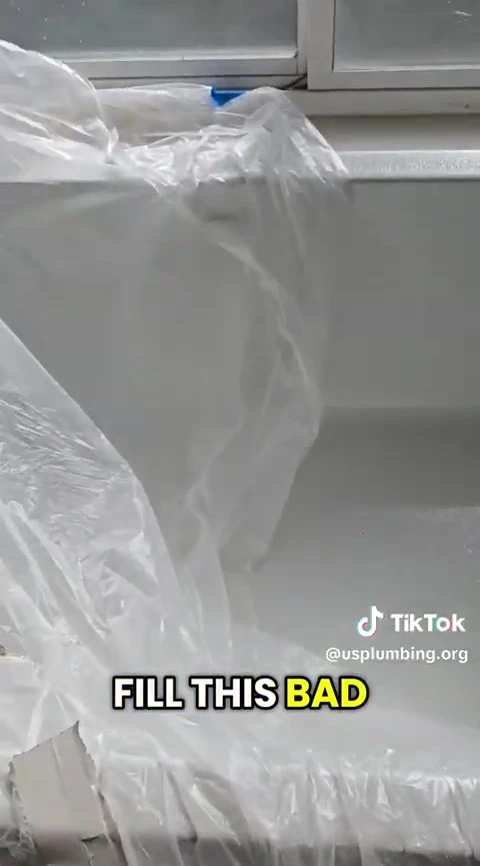 The narrator explaining the benefits of tankless systems for filling a bathtub.