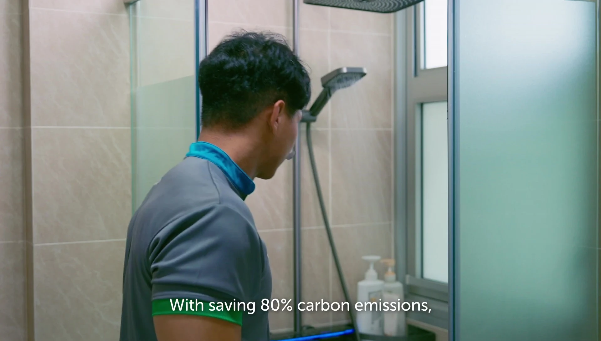 Graph showing reduced carbon emissions.