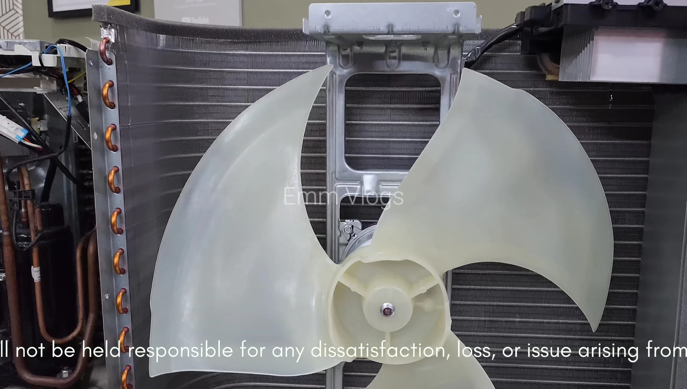 Close-up of the Voltas AC fan blades and their directional movement