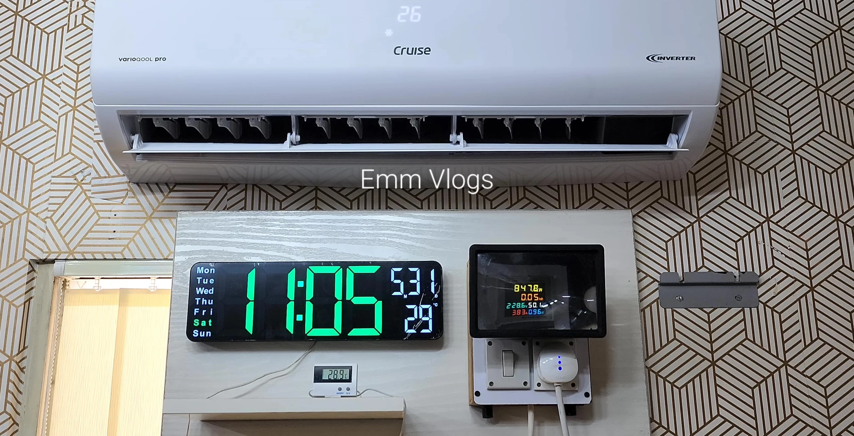 Temperature display showing 28.9°C after 5 minutes.