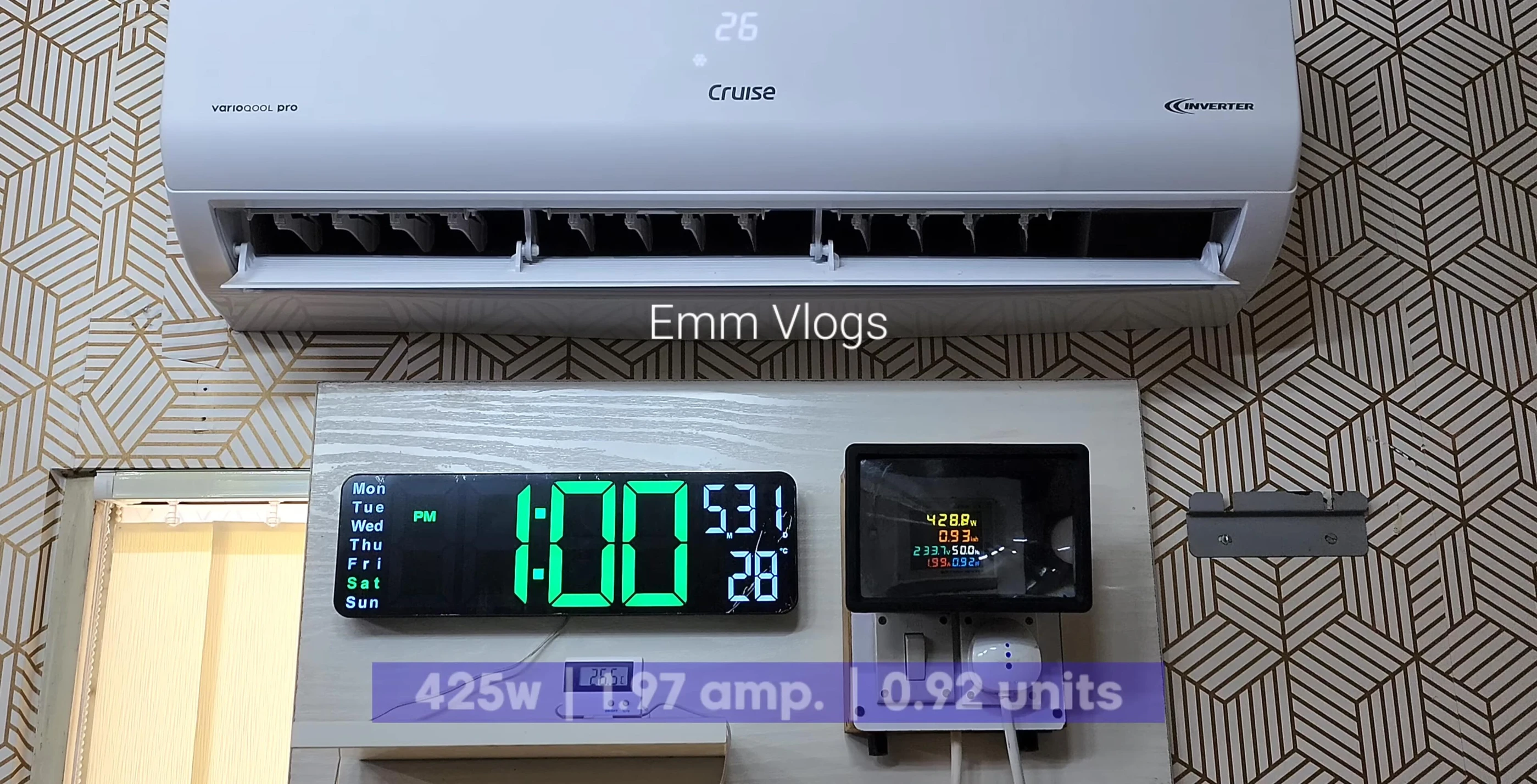 Energy meter display showing power consumption after 2 hours.