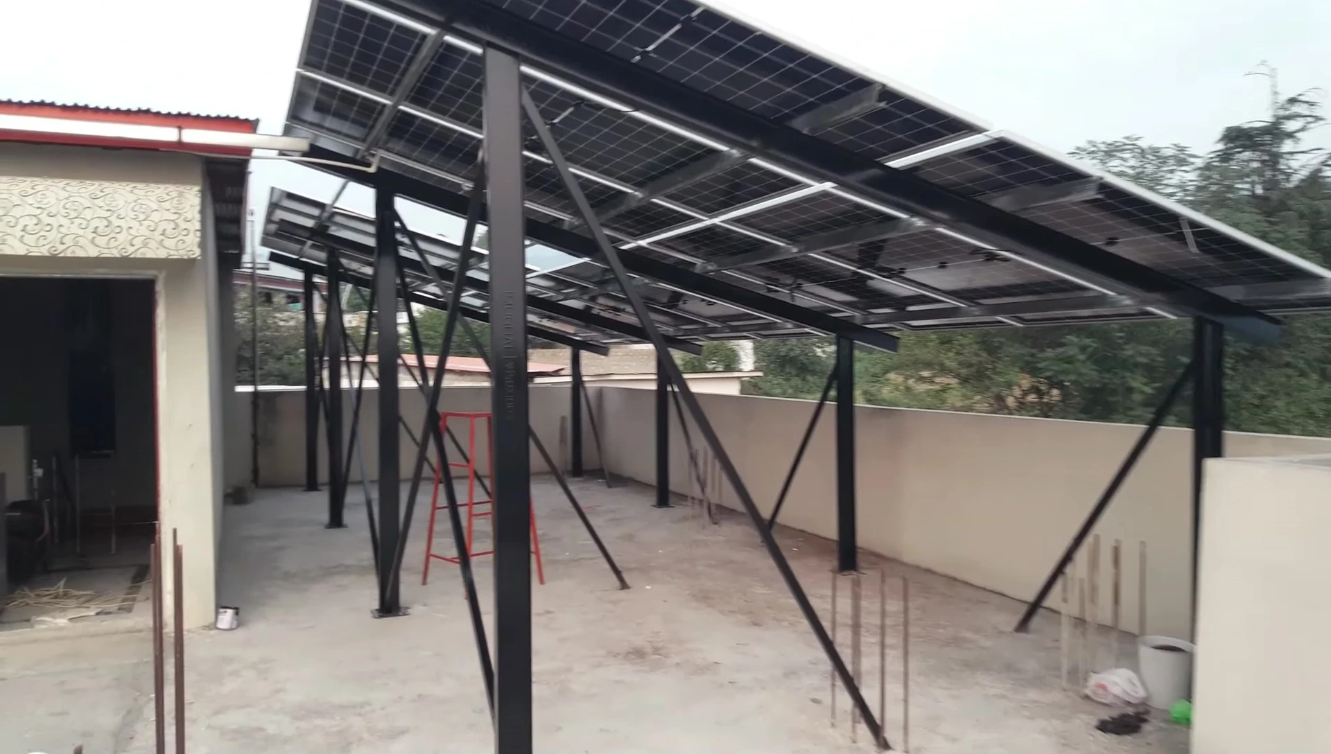 More performance data of the solar power system.