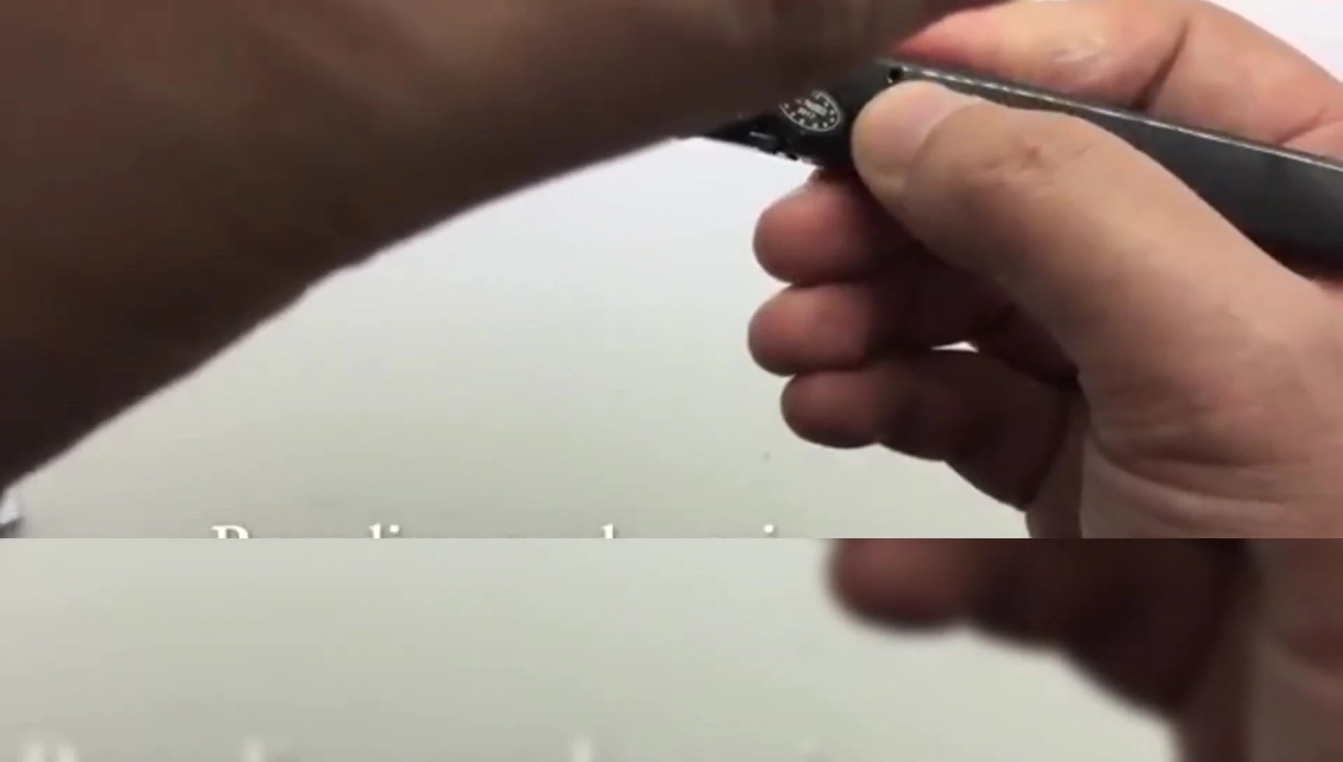 Multi-Pick Kronos electric lock pick.