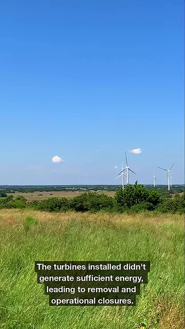 Image depicting the removal of a malfunctioning wind turbine.