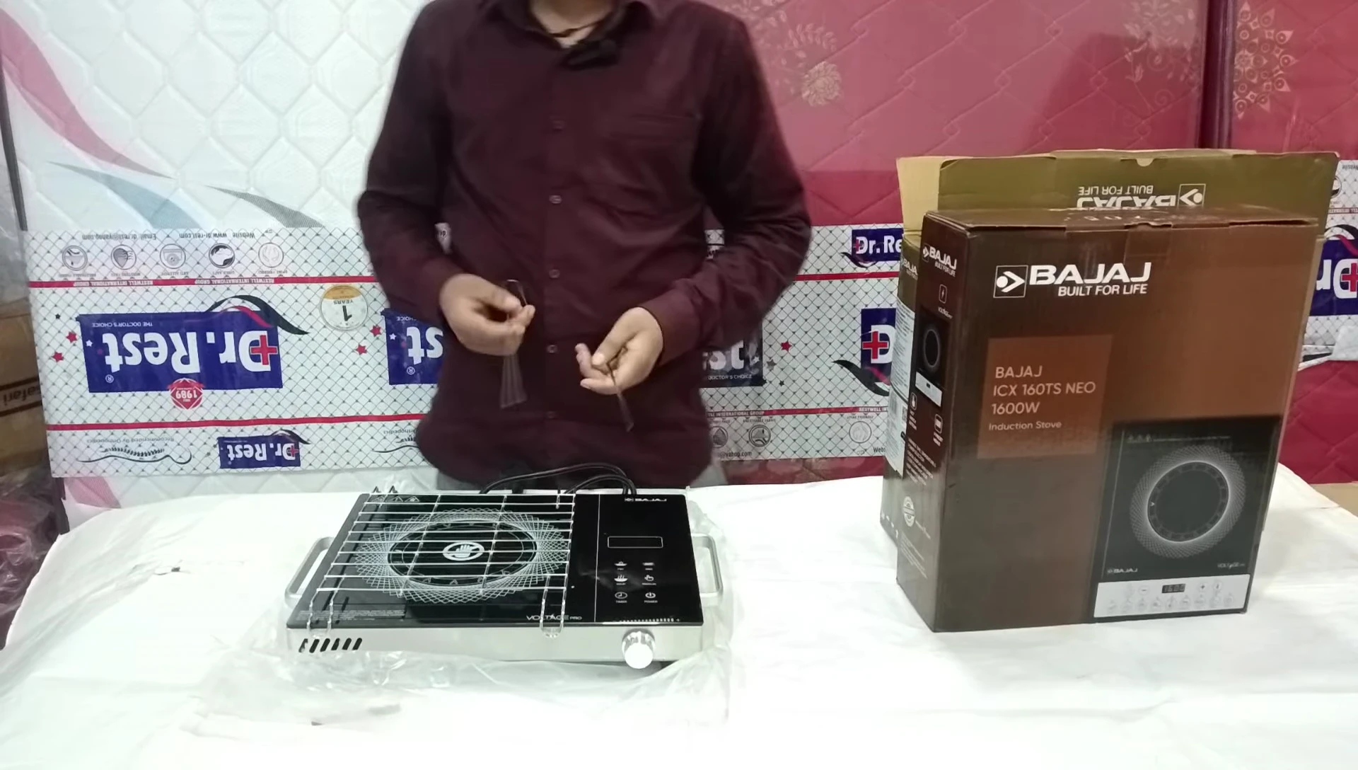 Infrared cooktop demonstrating roti making