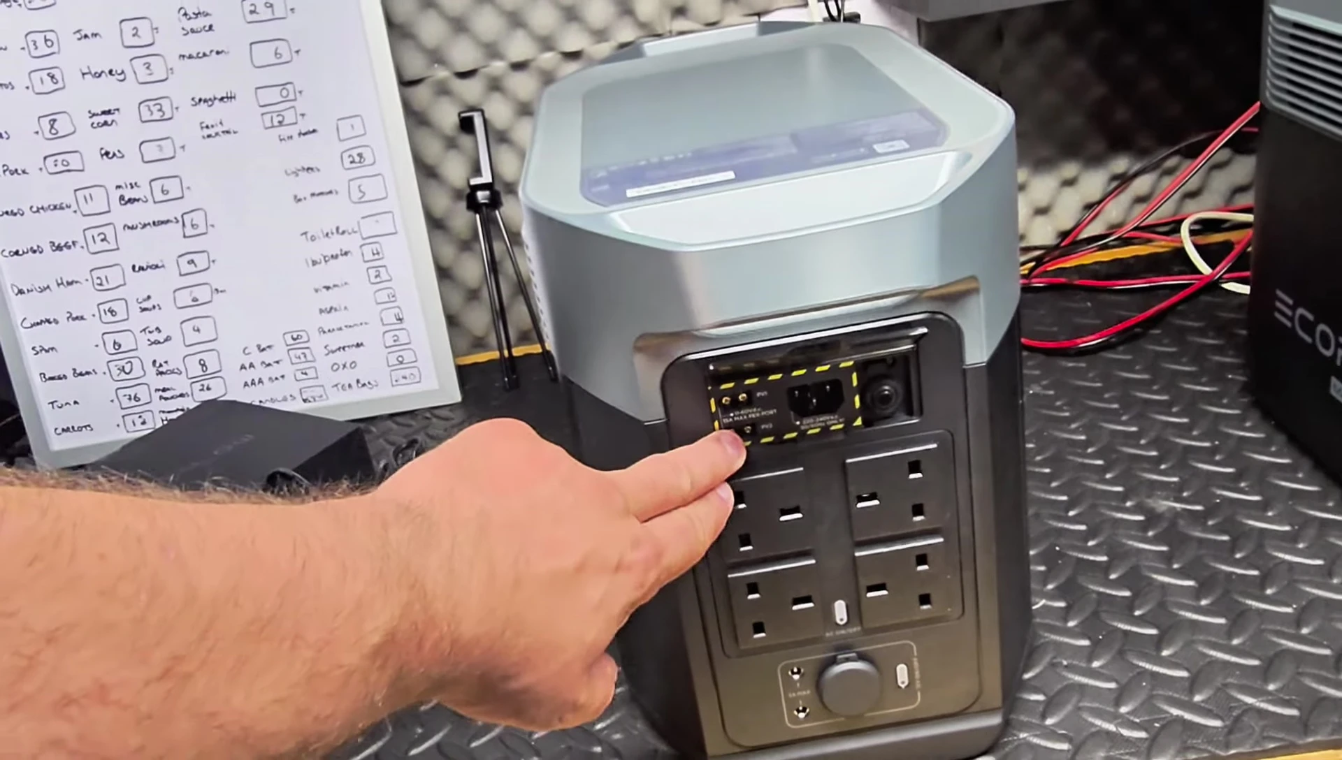 Back panel of the Delta 2 Max showcasing XT60 inputs